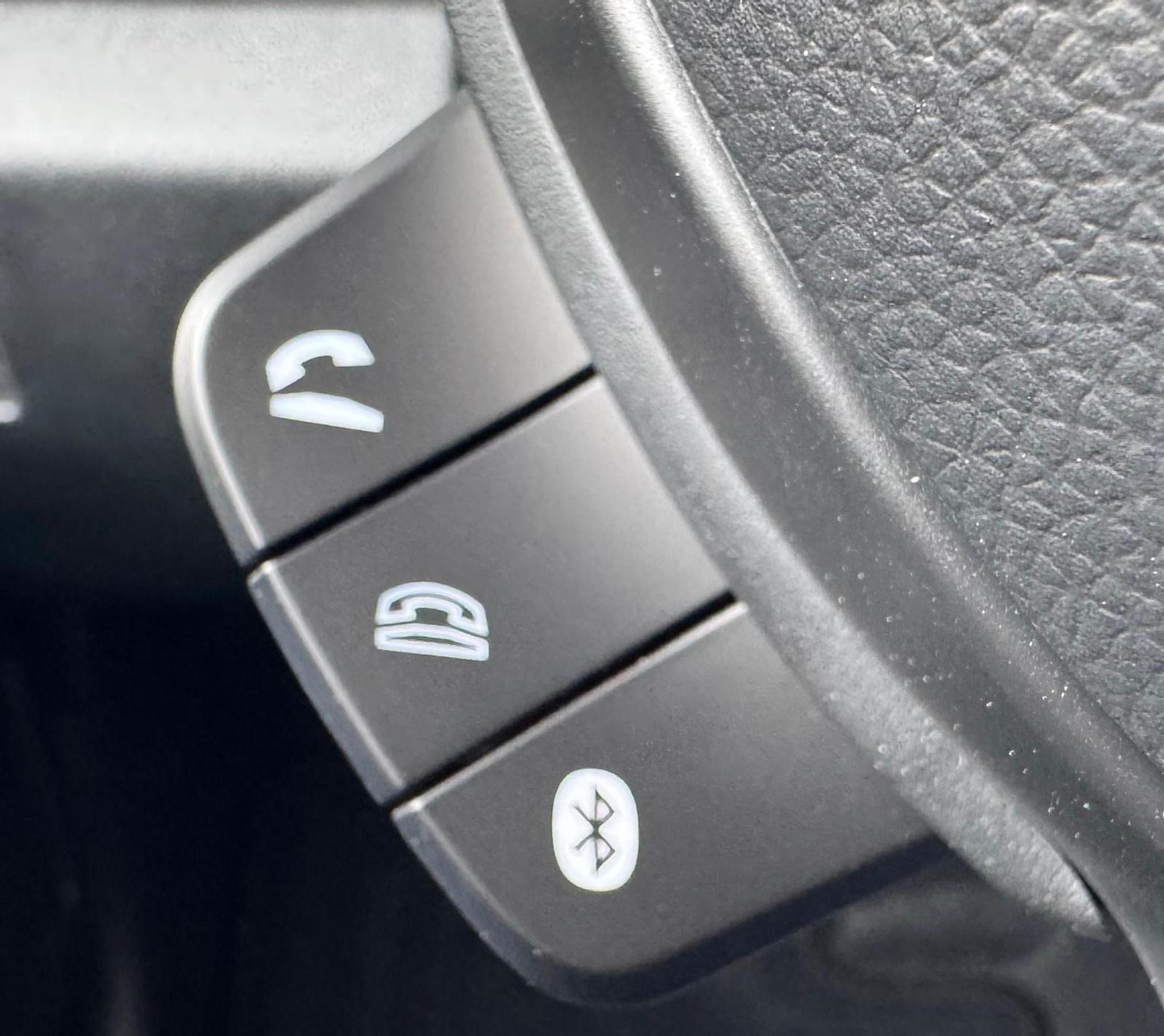 listing desktop thumbnail image 12