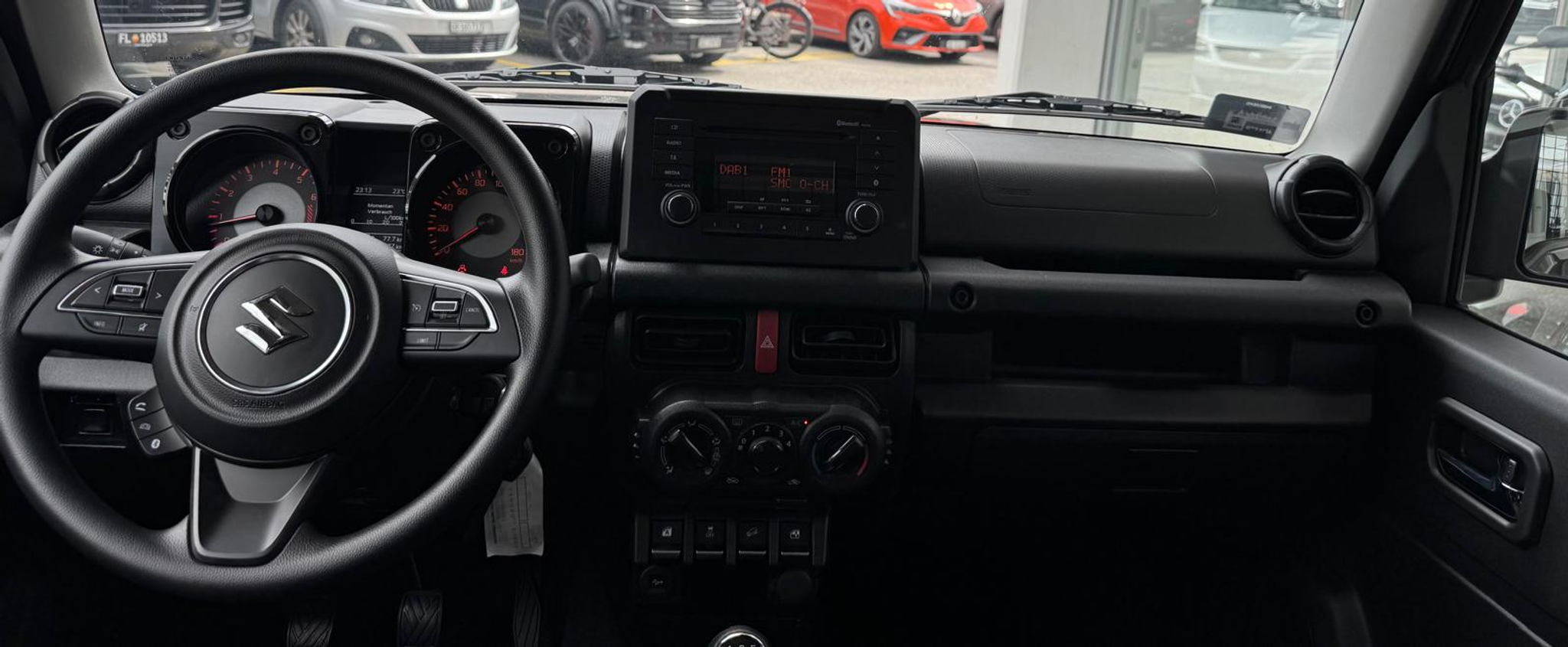 listing desktop thumbnail image 10