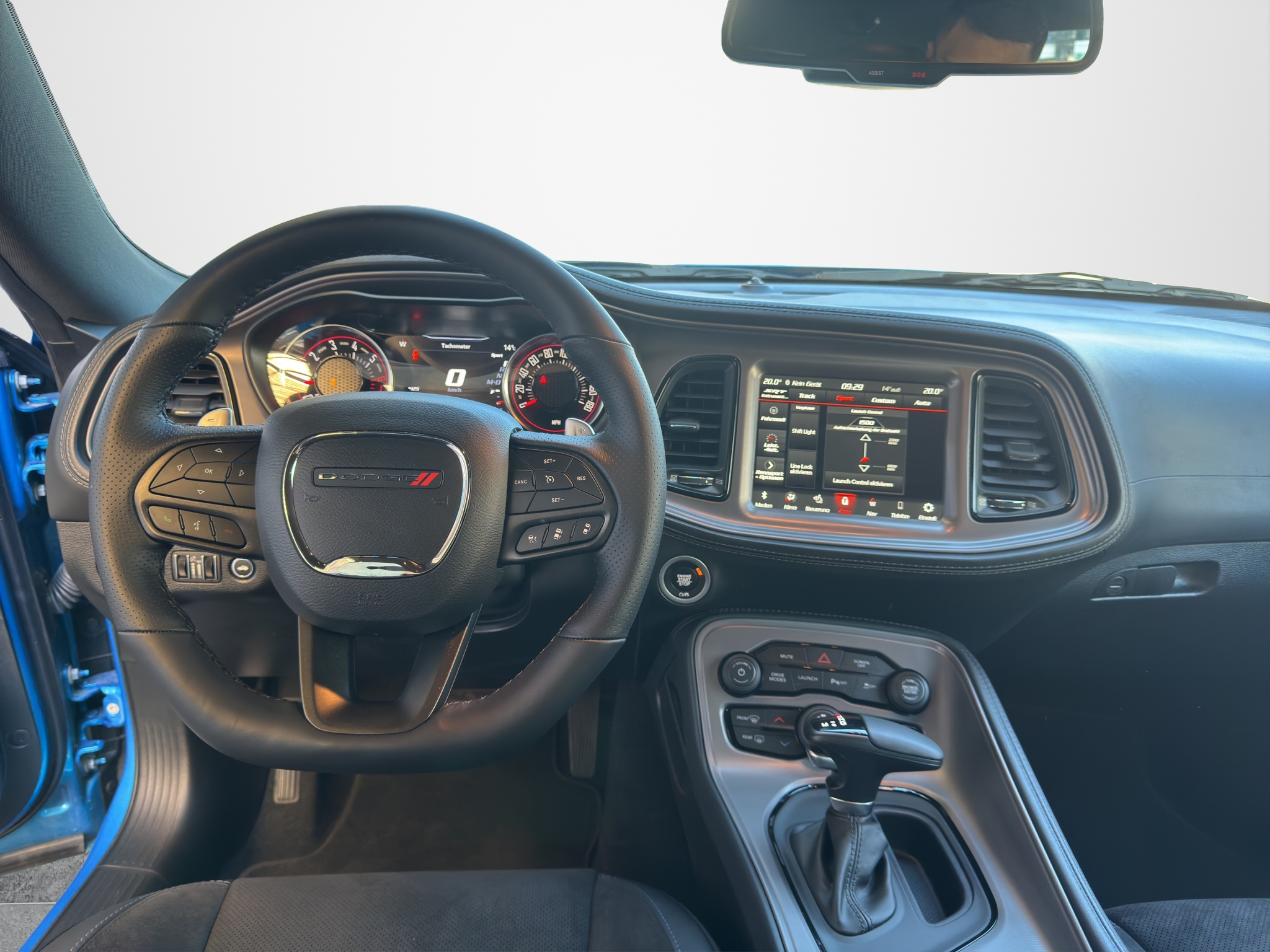 listing desktop thumbnail image 10