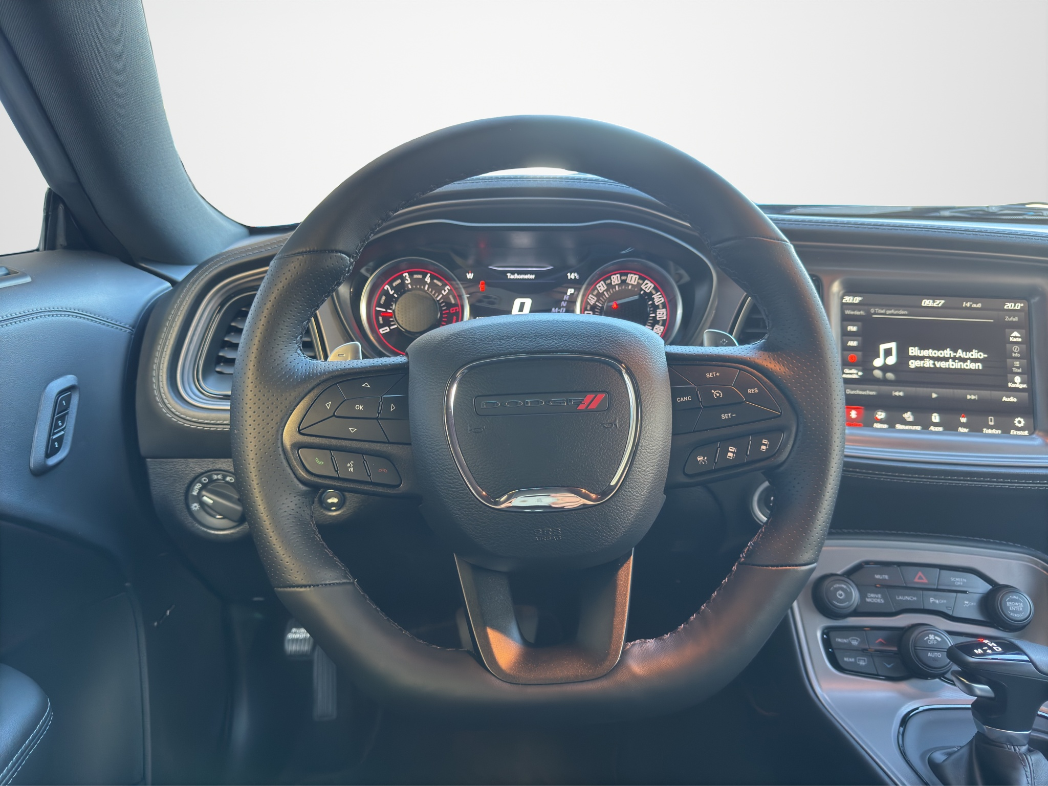 listing desktop thumbnail image 6