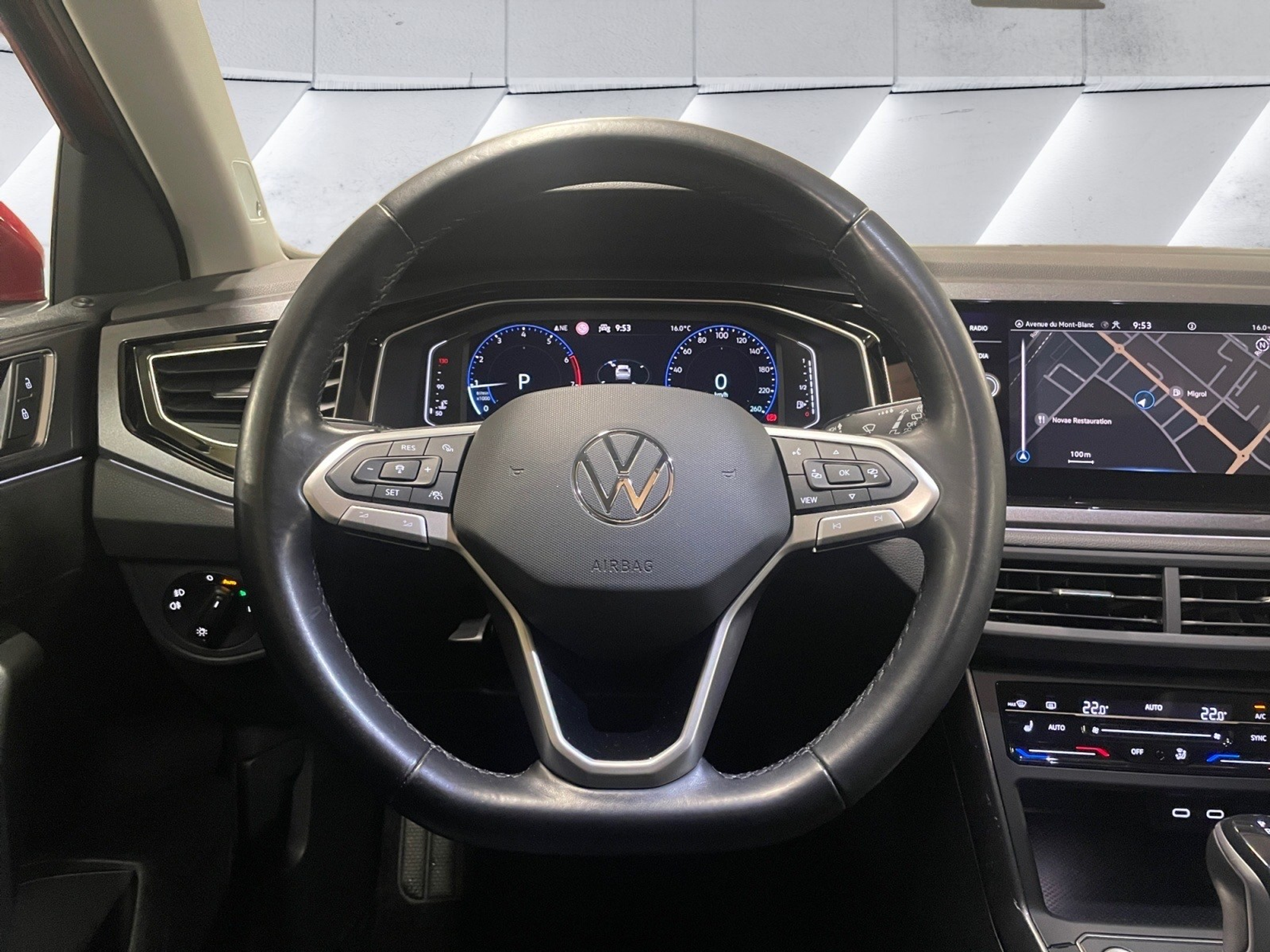 listing desktop thumbnail image 11