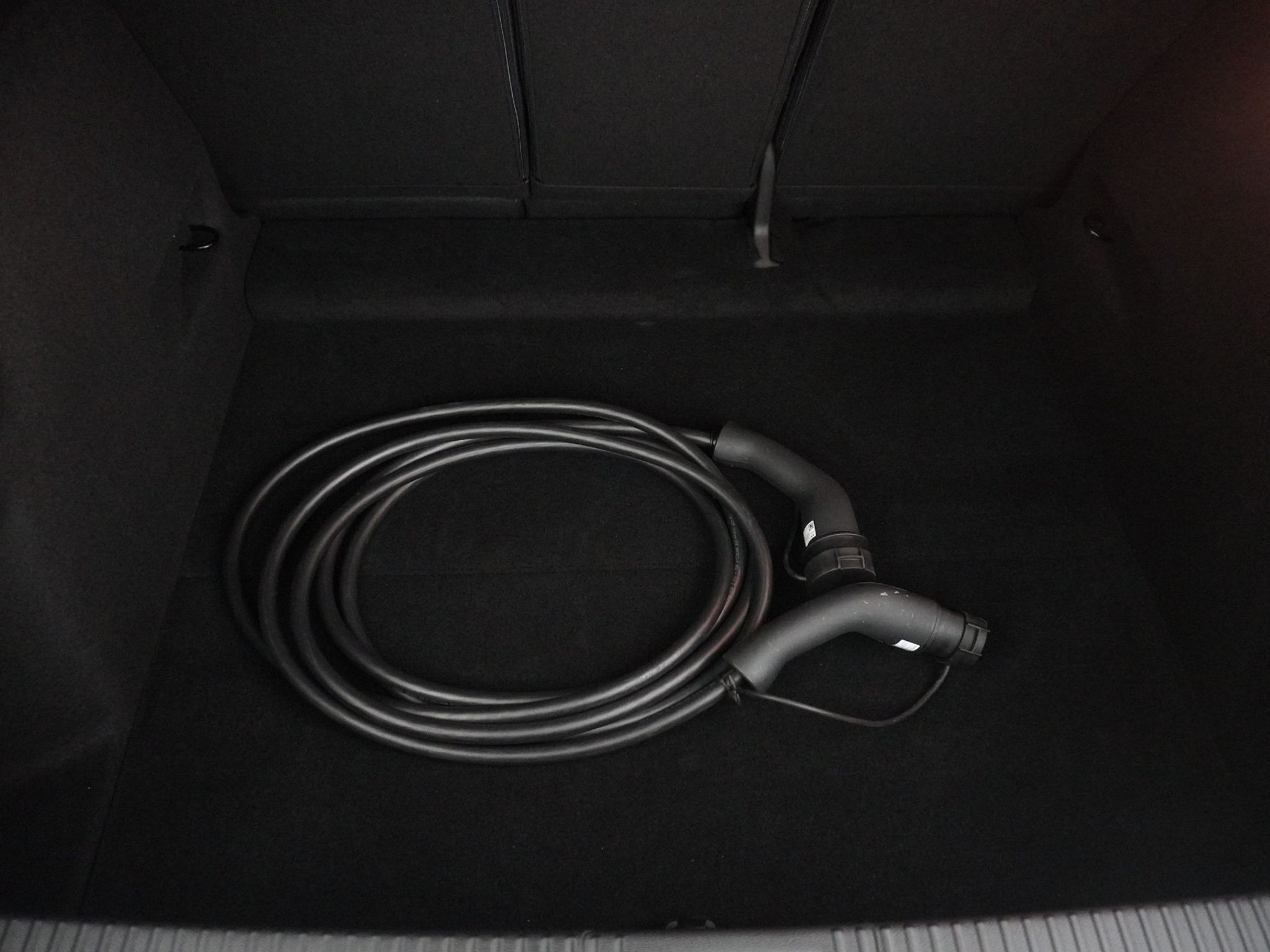 listing desktop thumbnail image 26