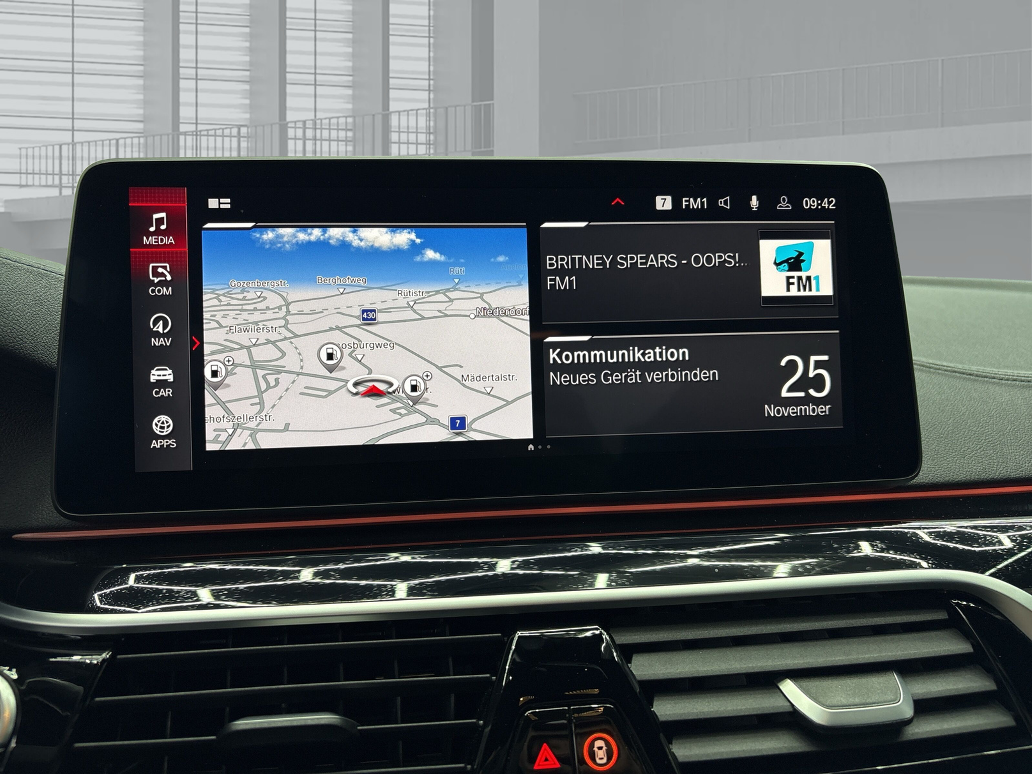 listing desktop thumbnail image 19