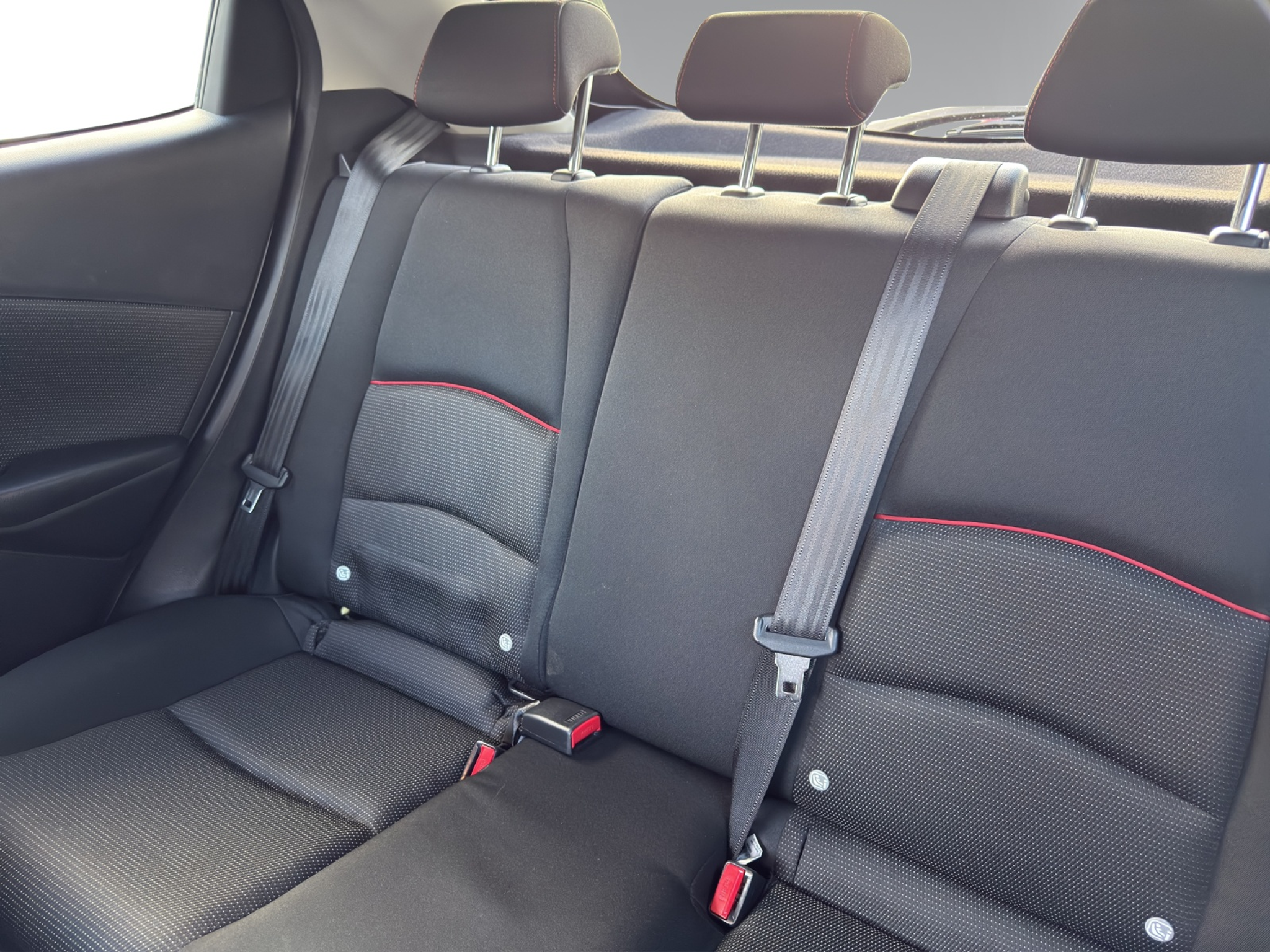 listing desktop thumbnail image 13