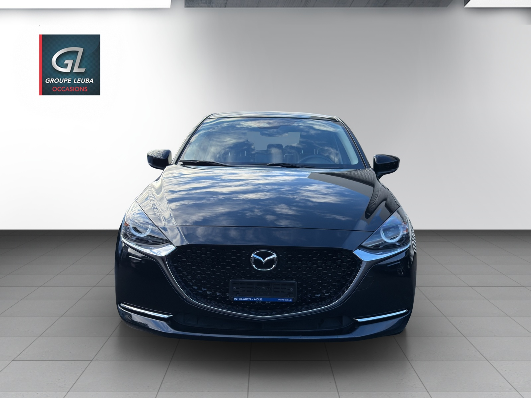 listing desktop thumbnail image 1