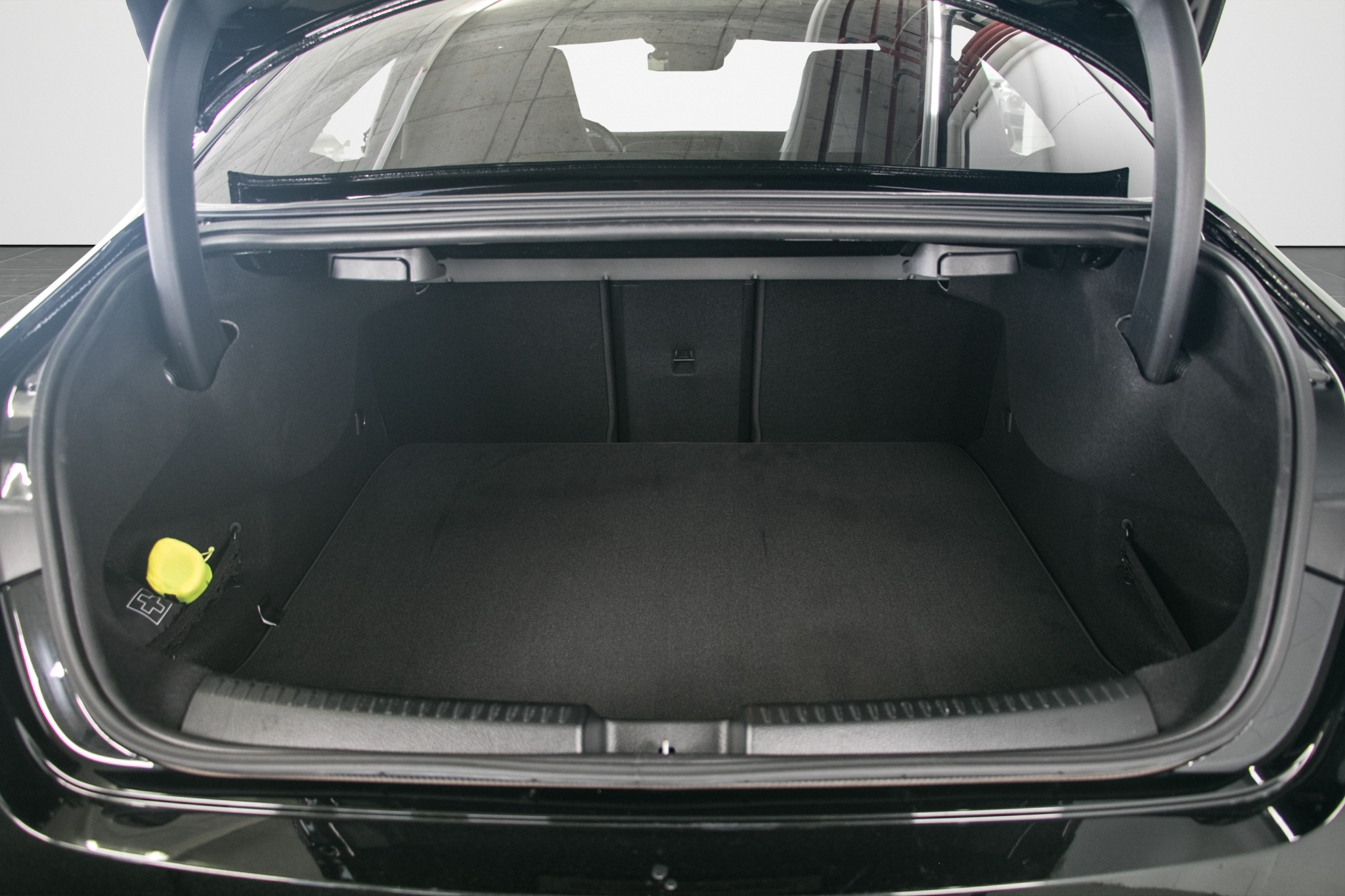 listing desktop thumbnail image 14