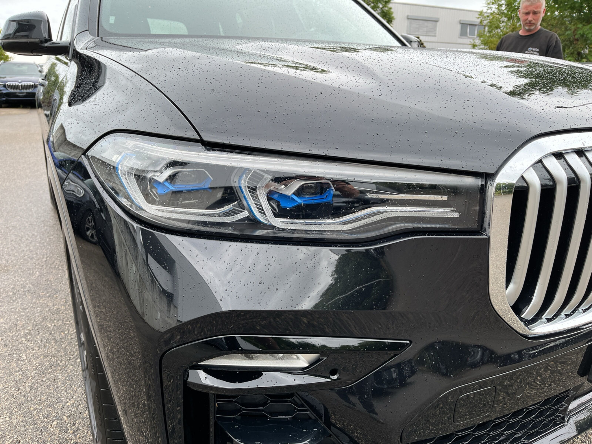 listing desktop thumbnail image 17