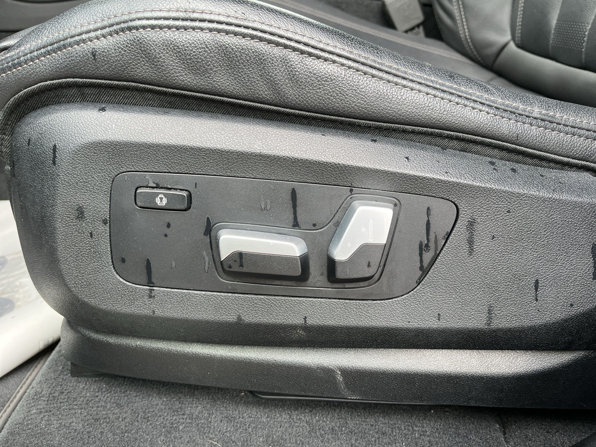 listing desktop thumbnail image 18