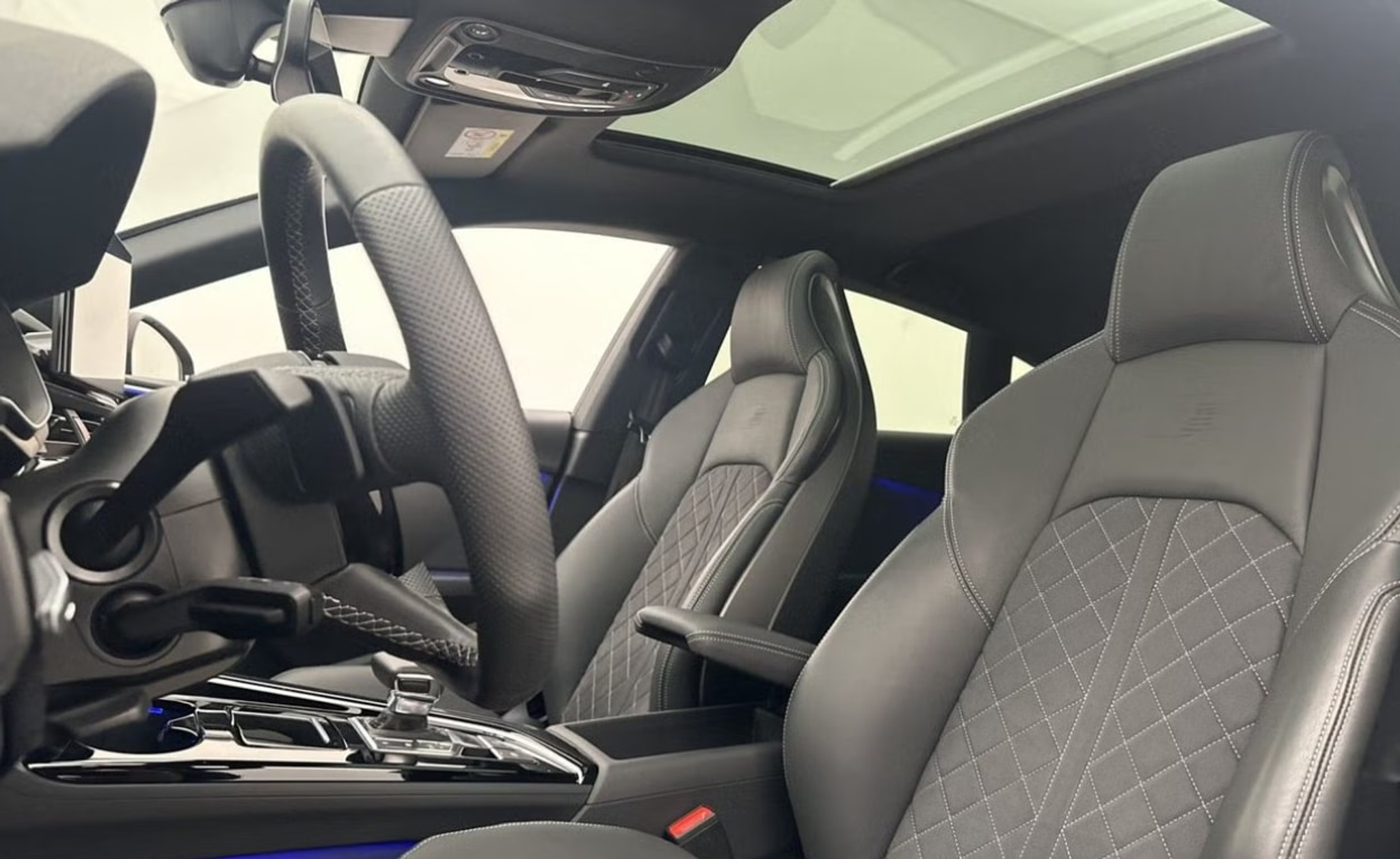 listing desktop thumbnail image 1