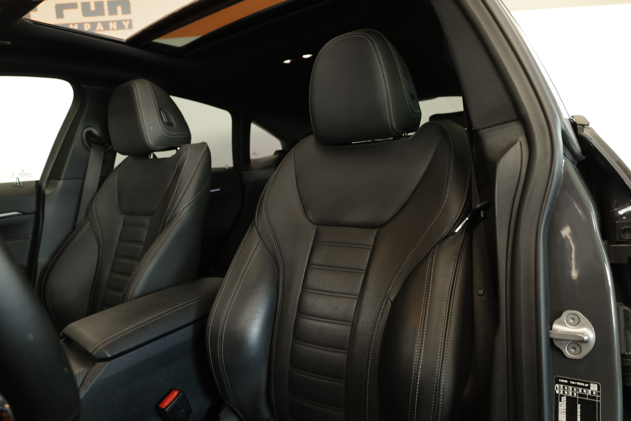 listing desktop thumbnail image 12