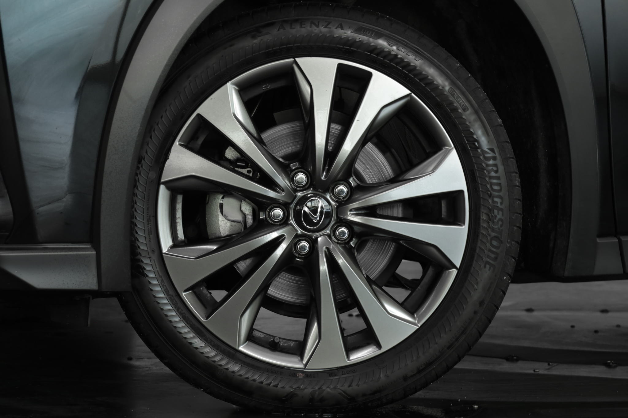 listing desktop thumbnail image 26