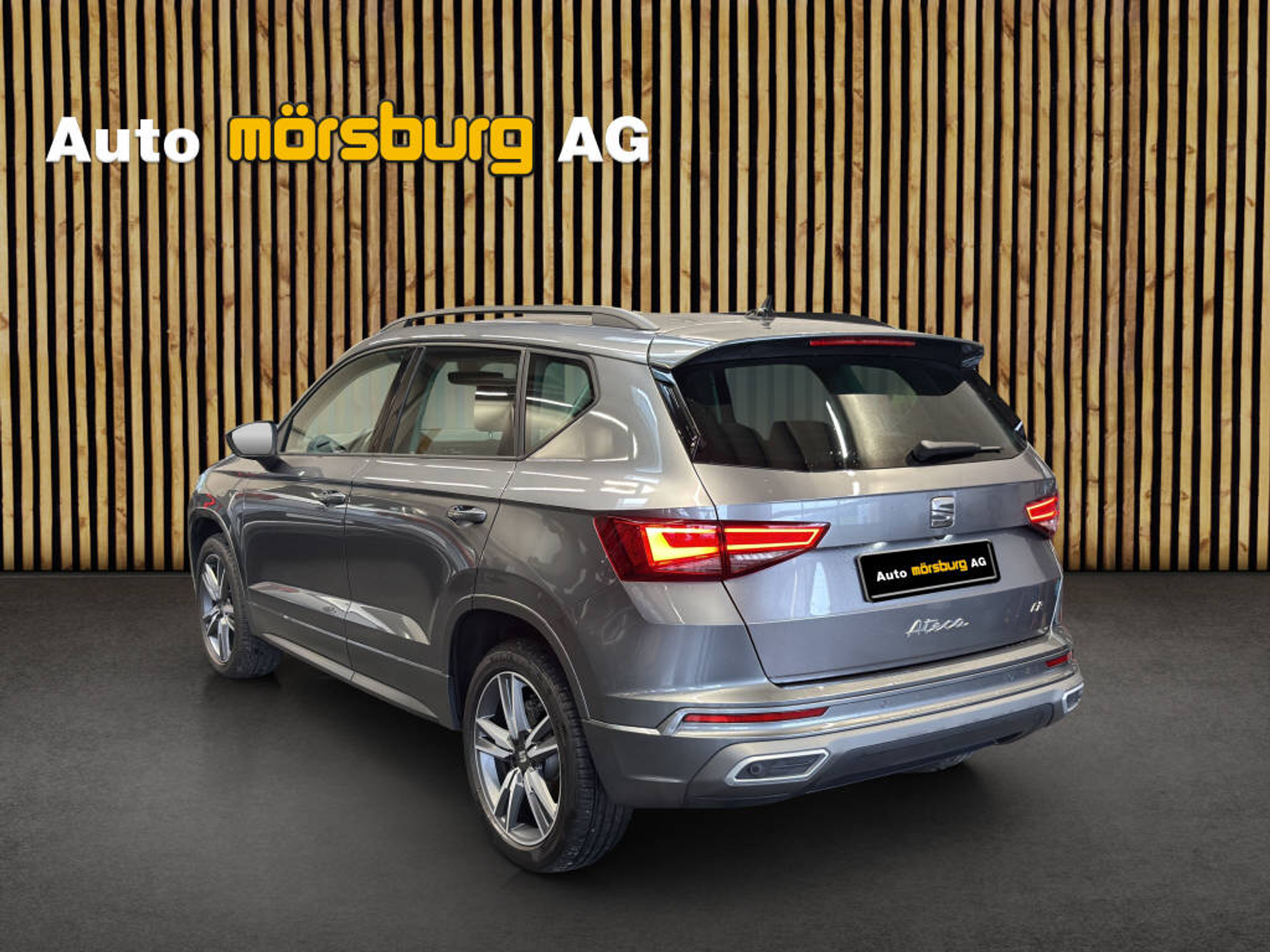 listing desktop thumbnail image 3