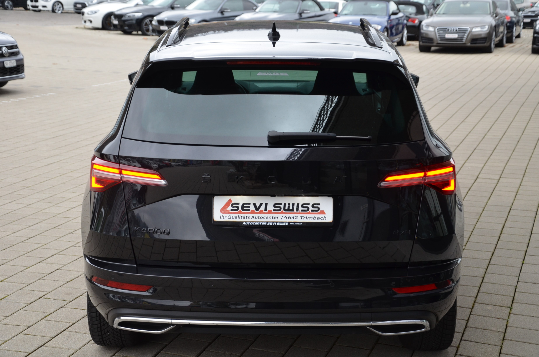 listing desktop thumbnail image 5