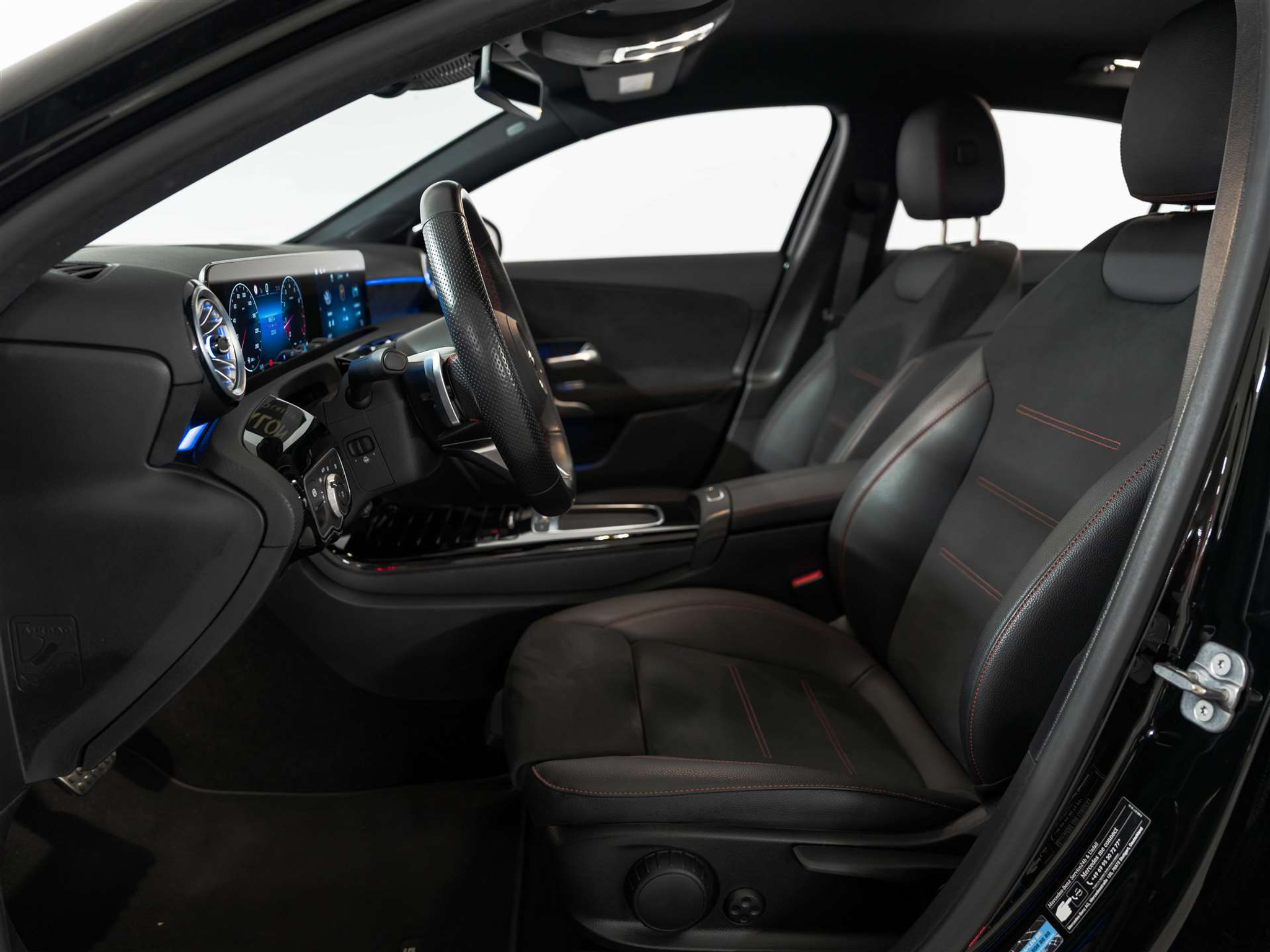 listing desktop thumbnail image 9