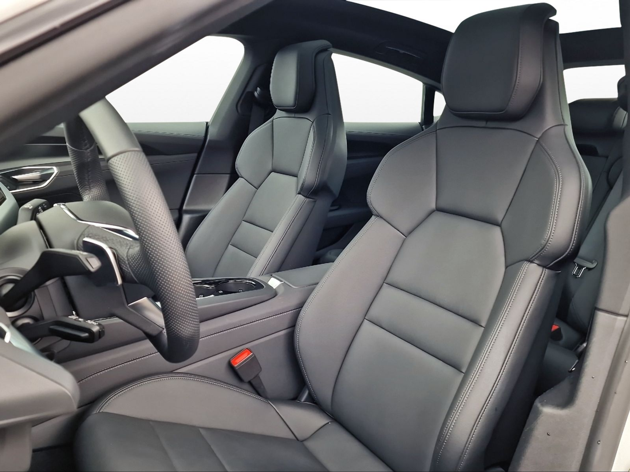 listing desktop thumbnail image 7