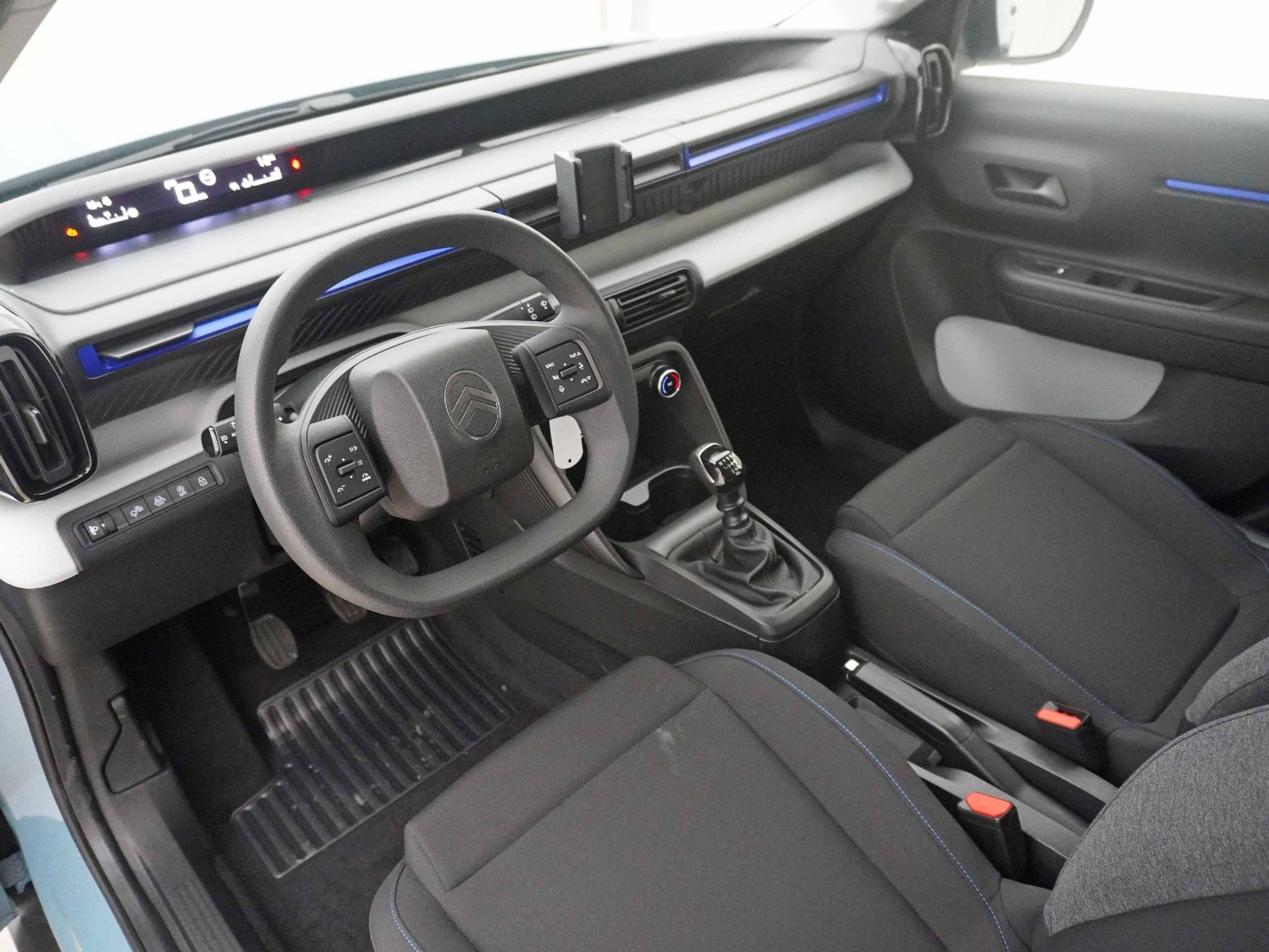 listing desktop thumbnail image 7