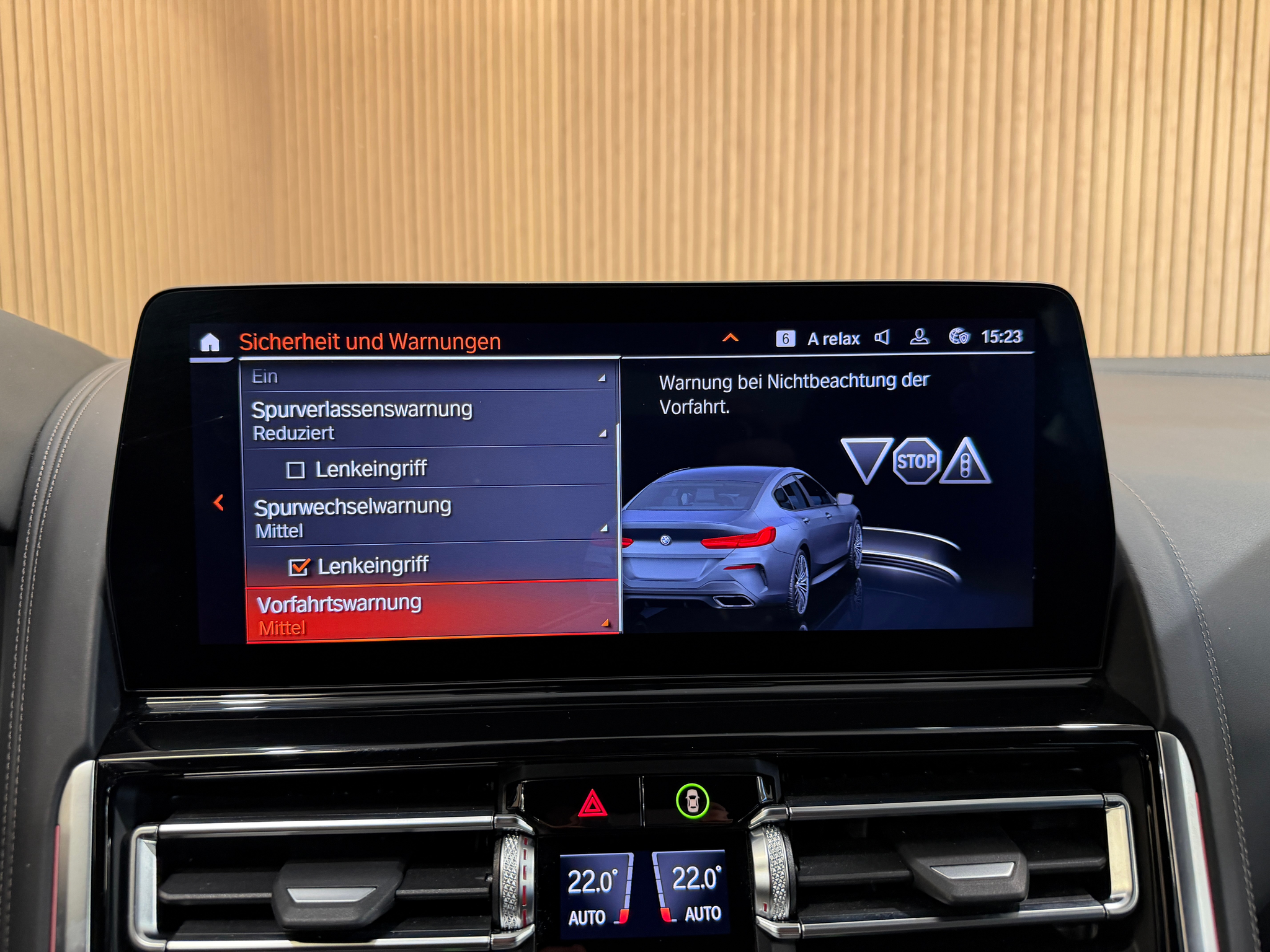 listing desktop thumbnail image 15