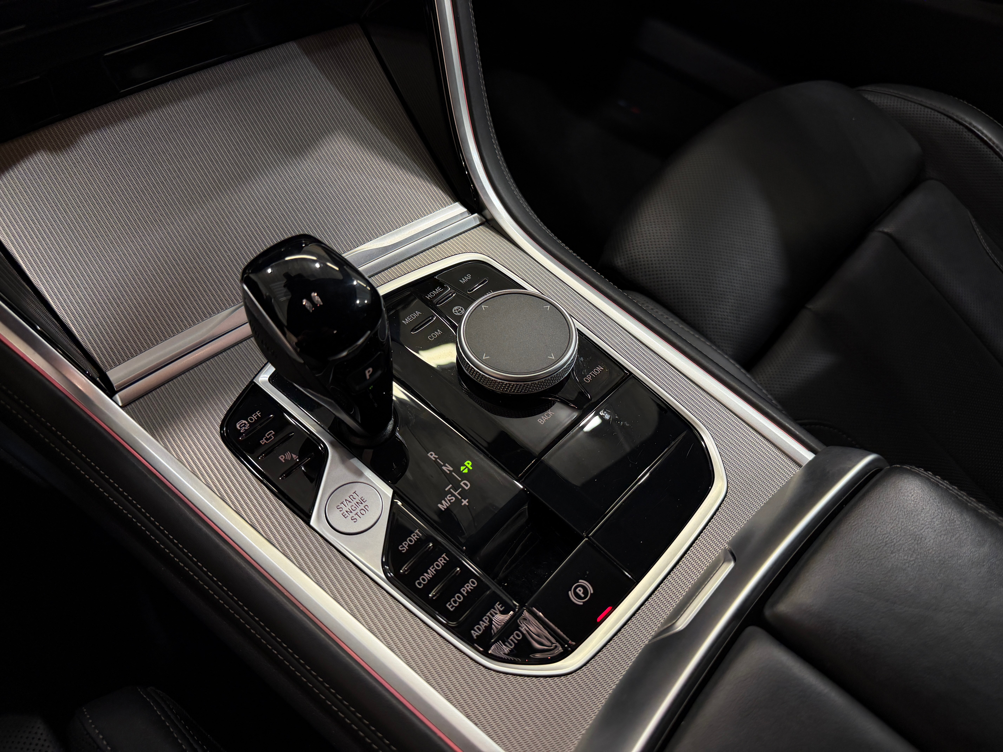 listing desktop thumbnail image 11