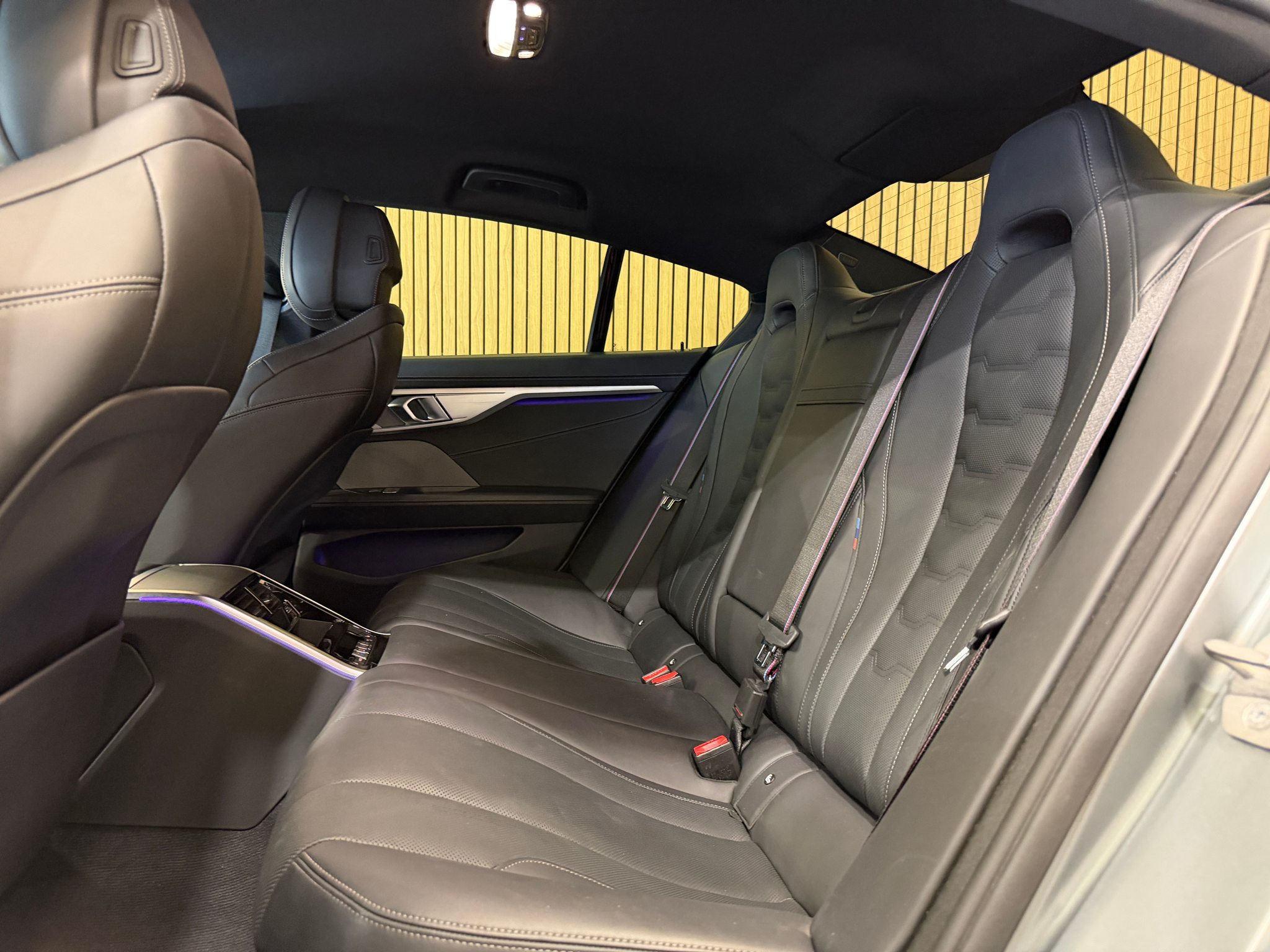 listing desktop thumbnail image 22