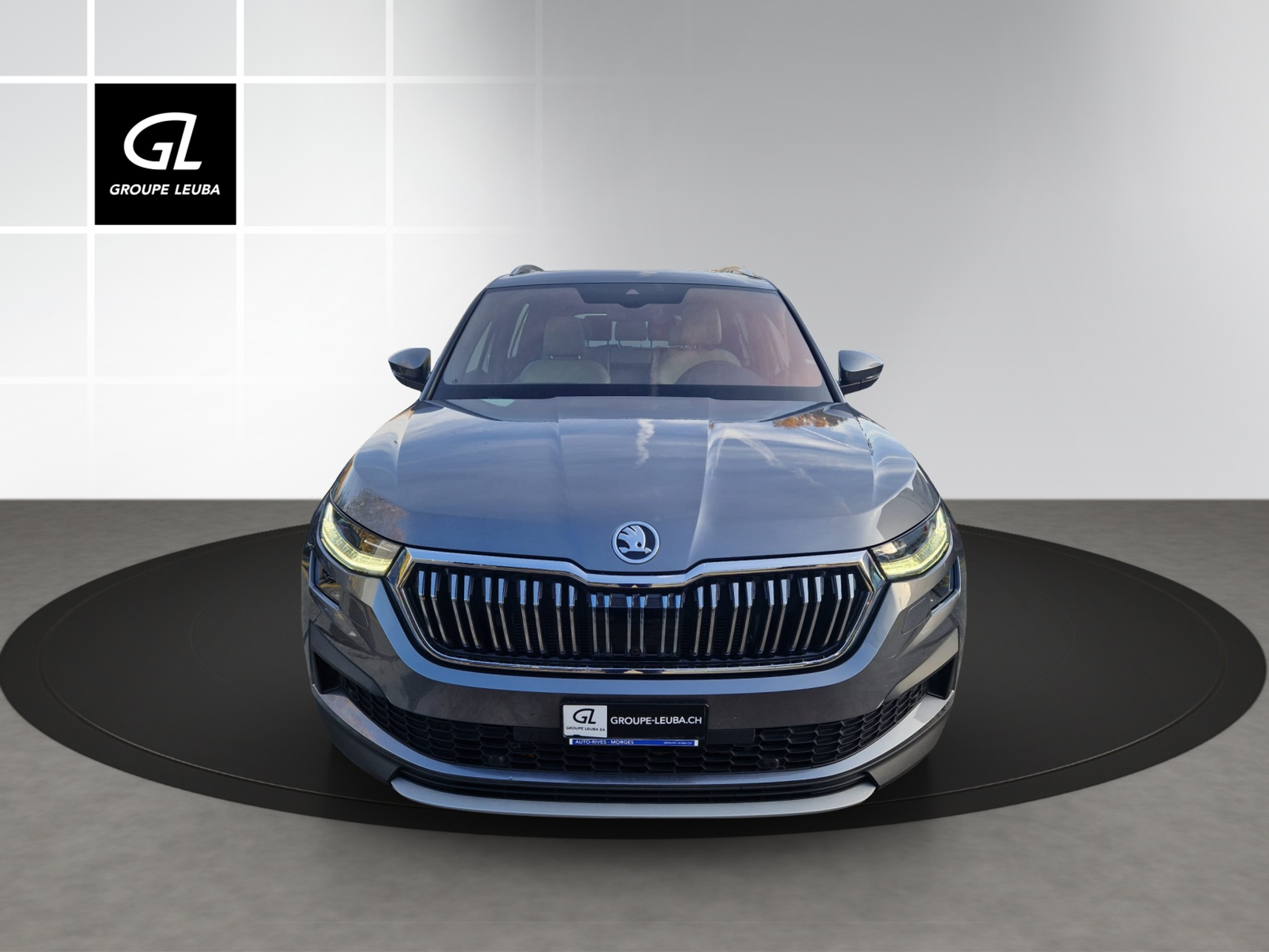 listing desktop thumbnail image 1