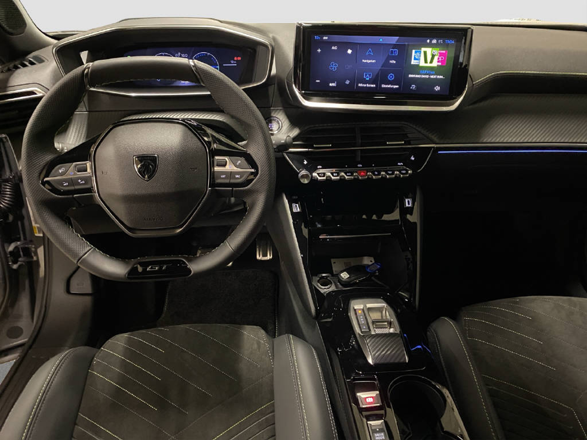 listing desktop thumbnail image 9