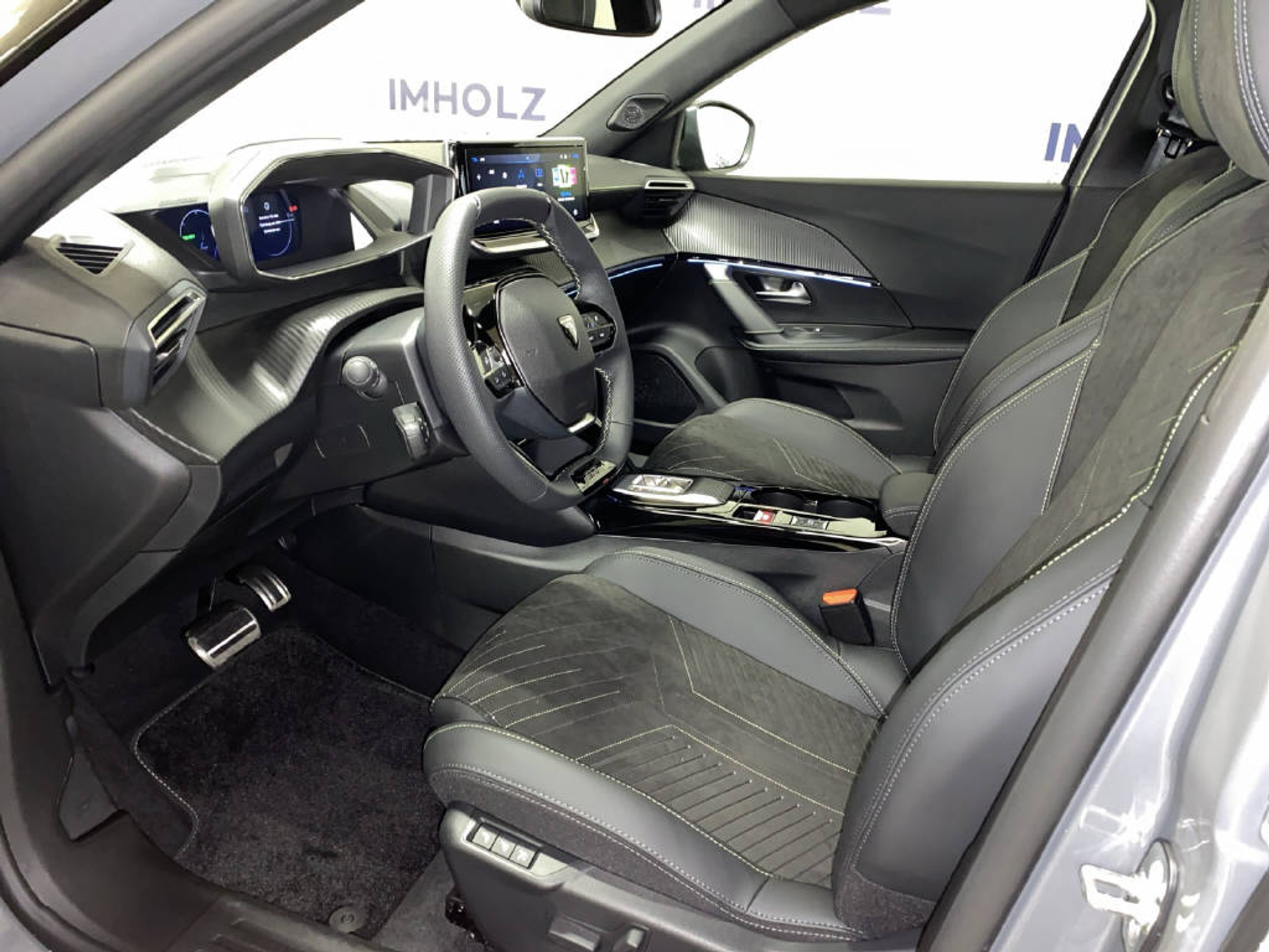 listing desktop thumbnail image 15