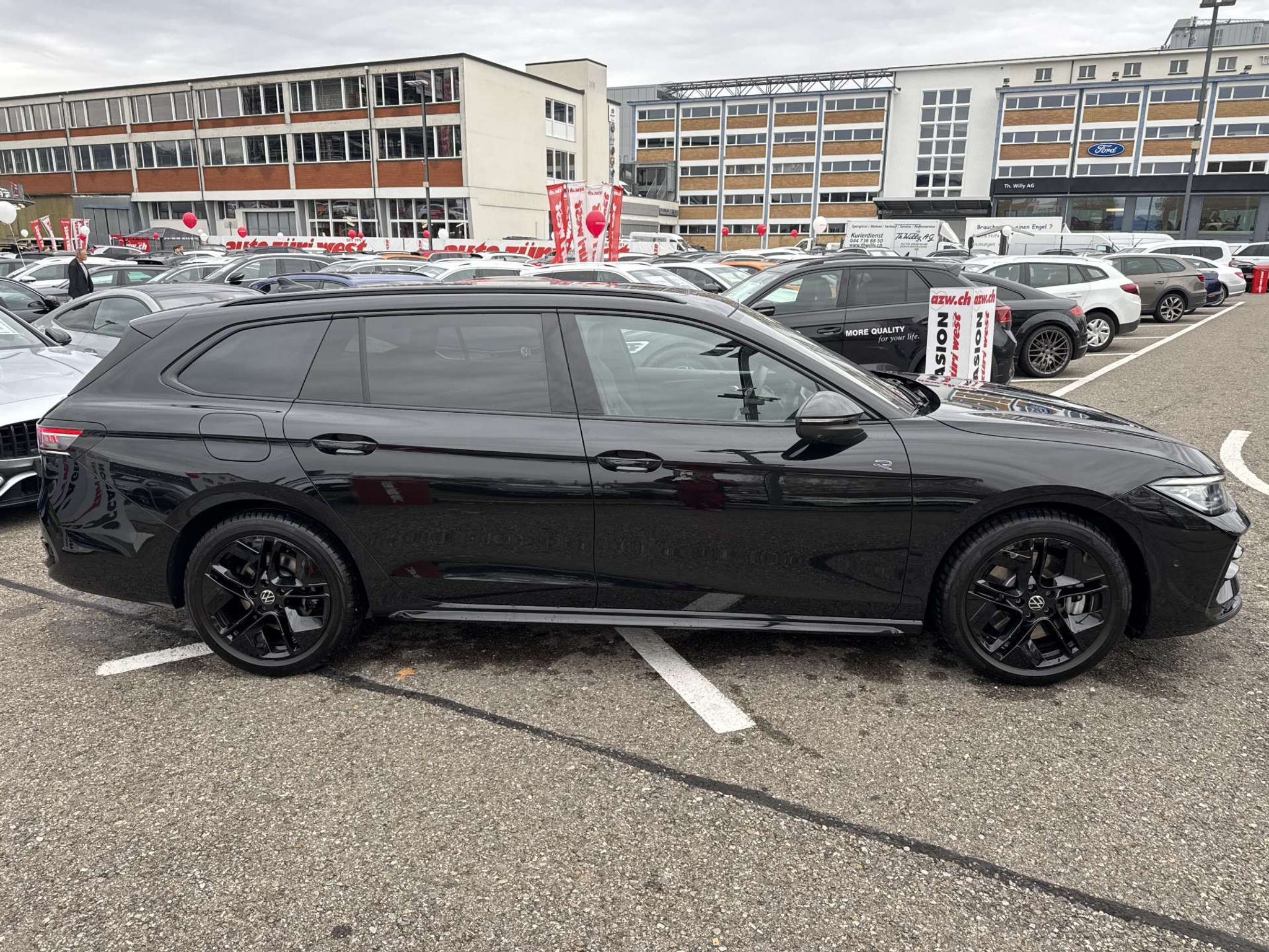 listing desktop thumbnail image 10