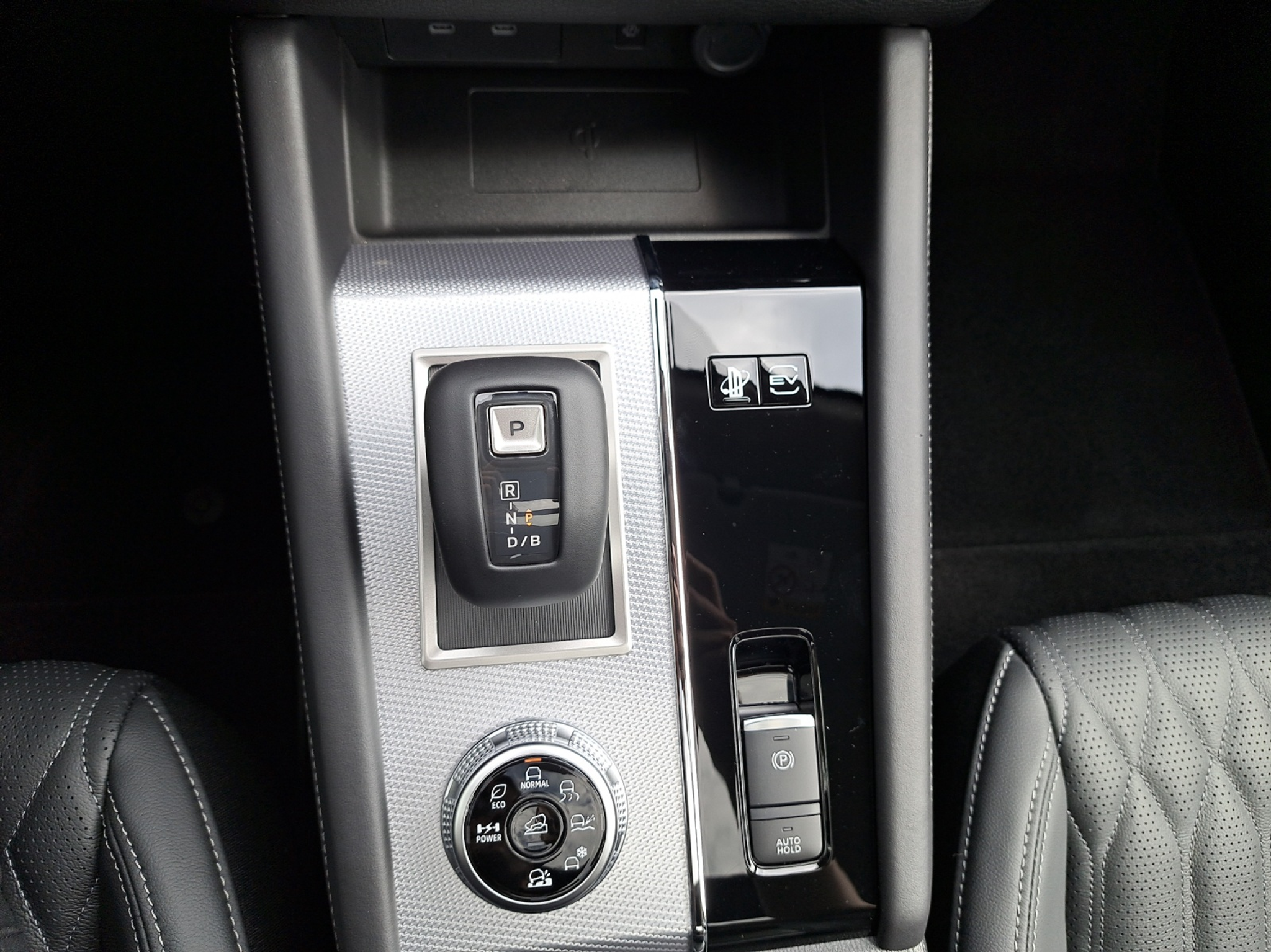 listing desktop thumbnail image 11