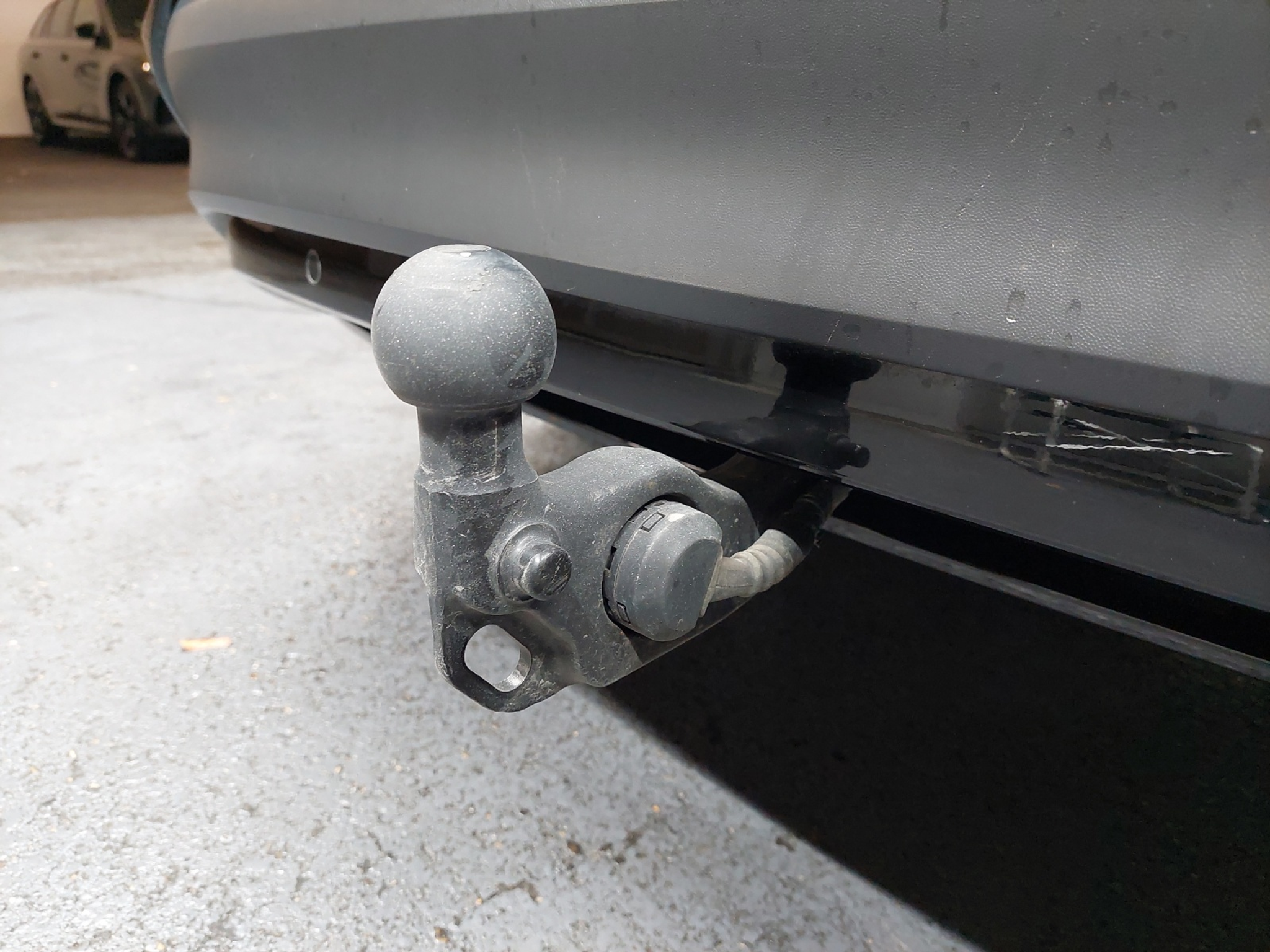 listing desktop thumbnail image 12