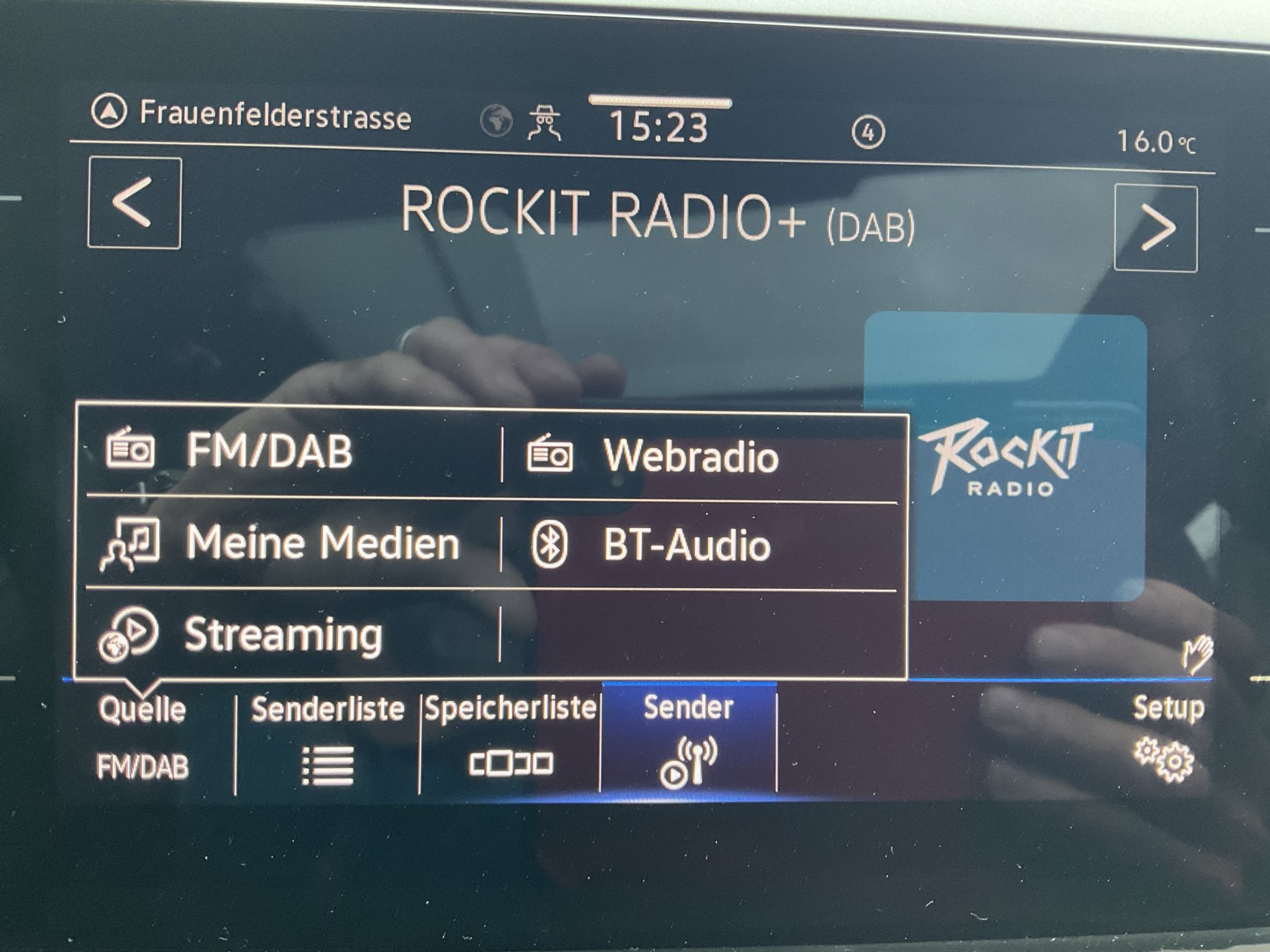 listing desktop thumbnail image 19