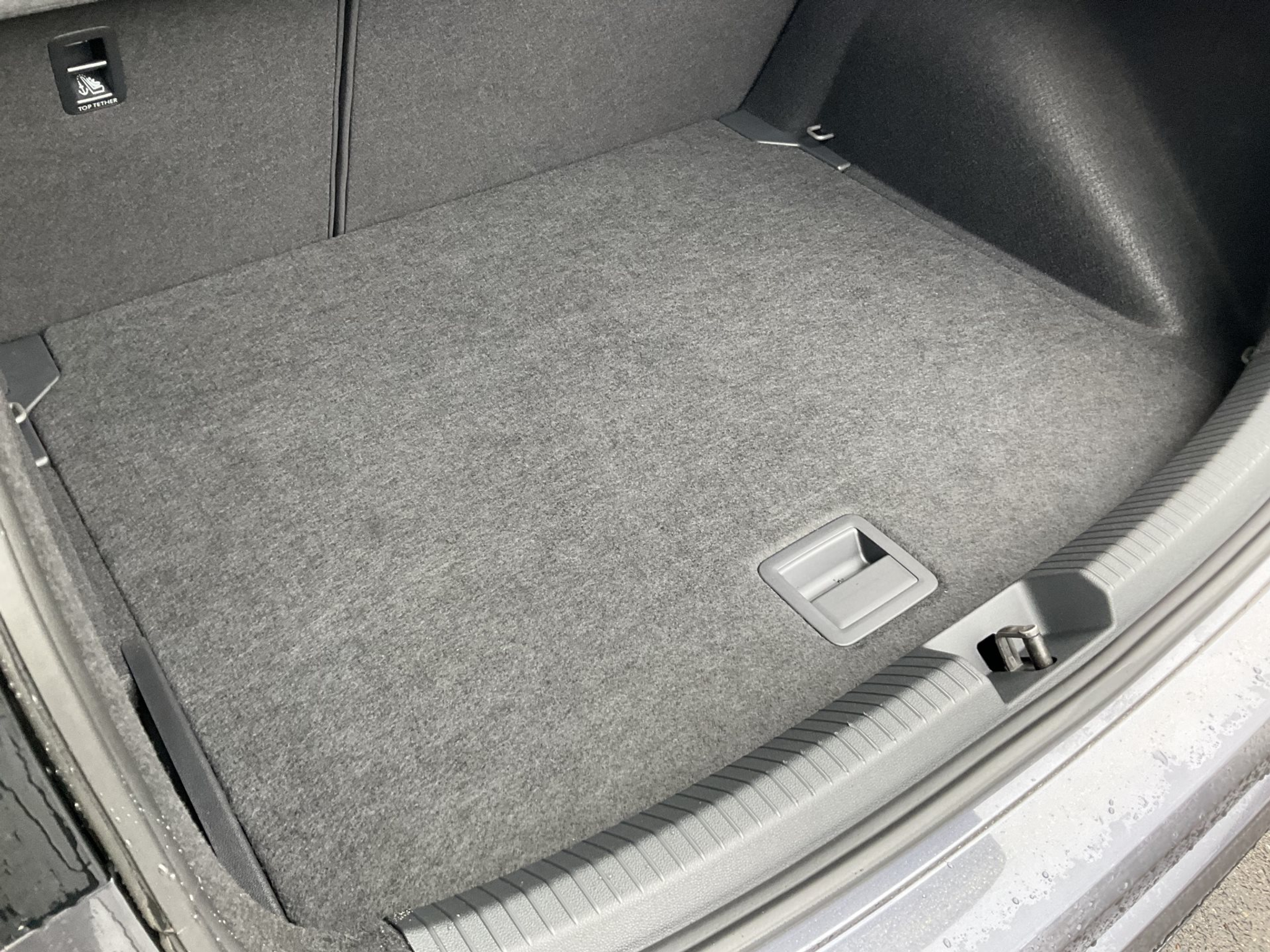 listing desktop thumbnail image 23