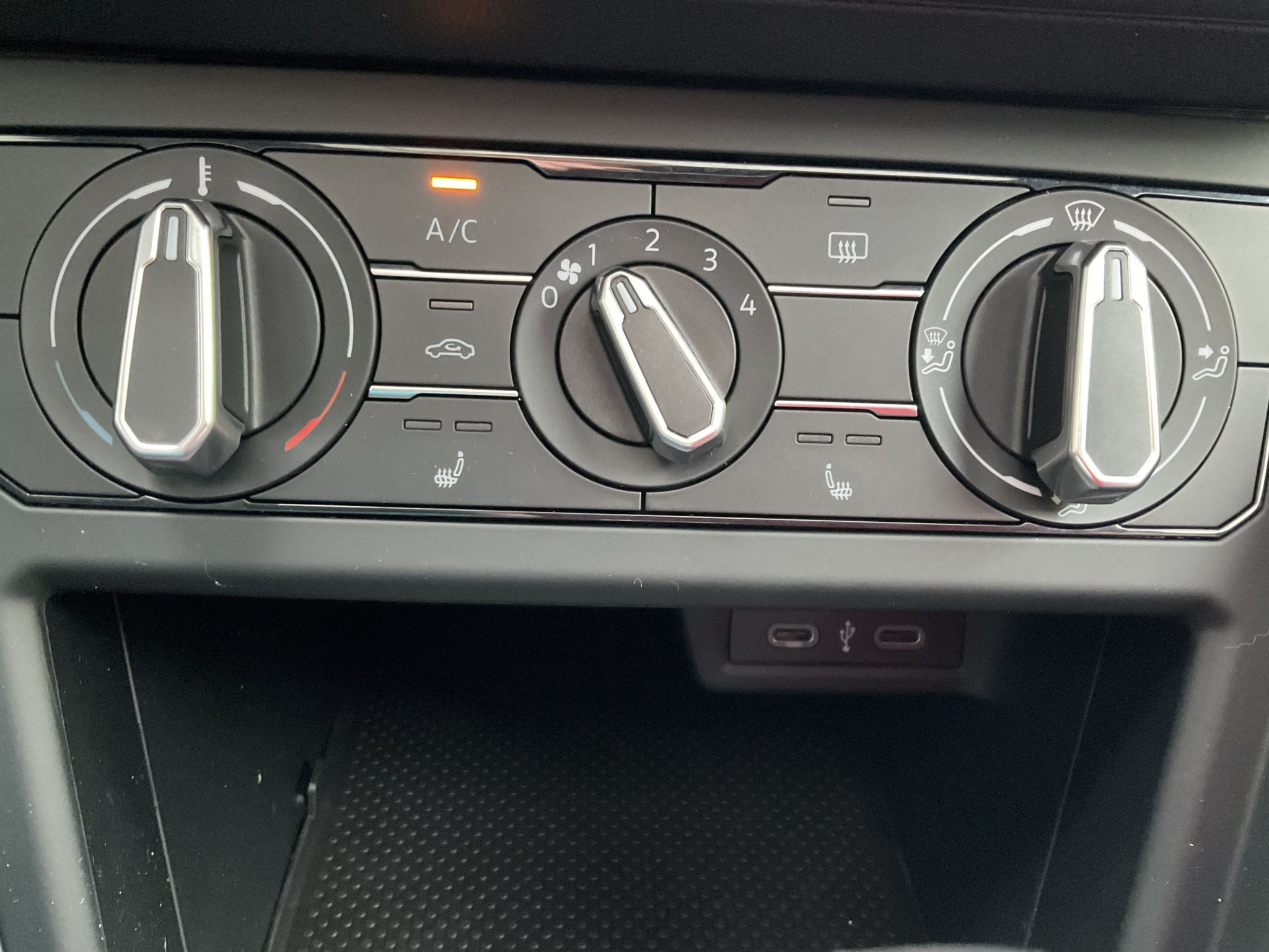 listing desktop thumbnail image 20