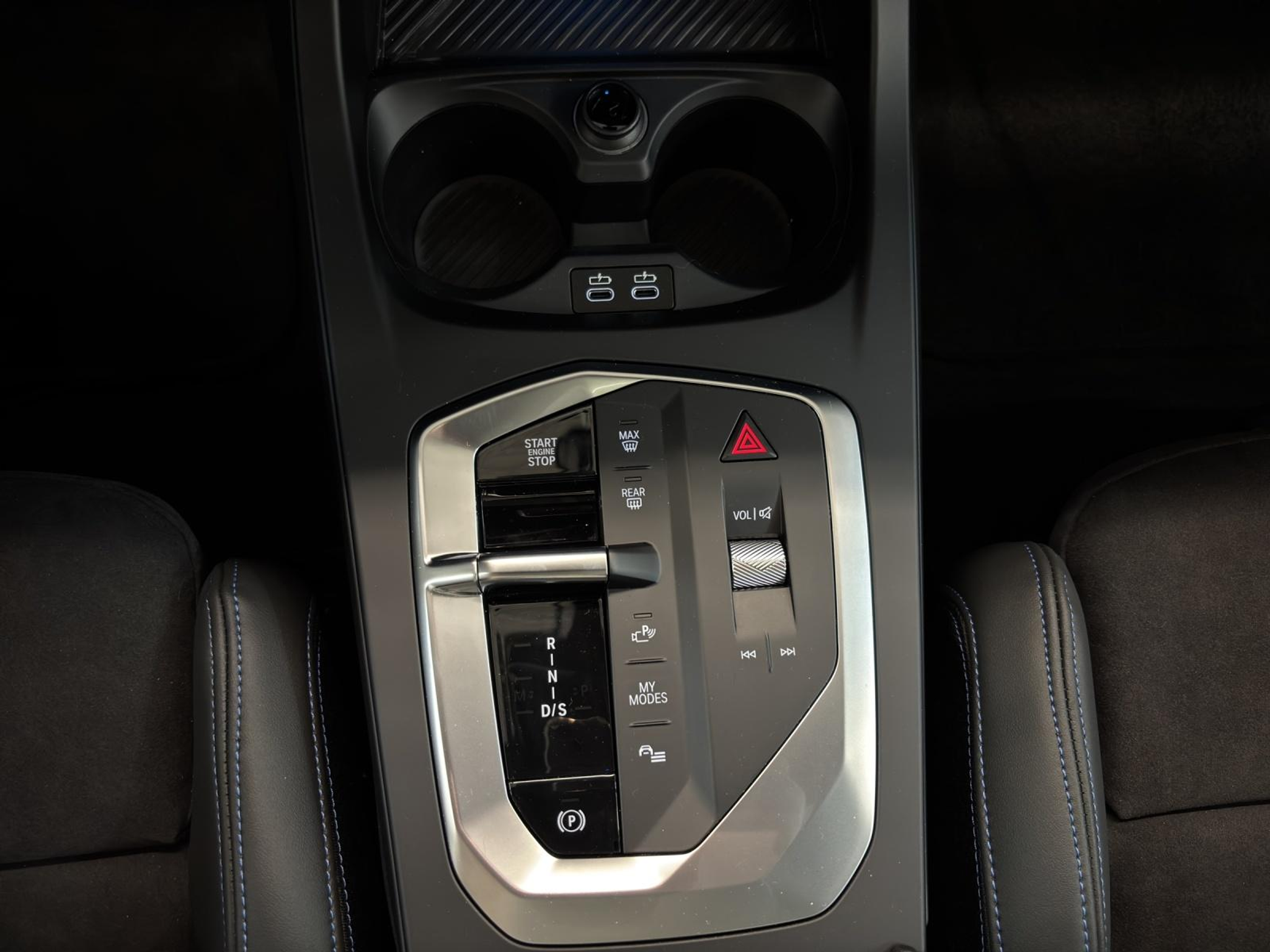 listing desktop thumbnail image 18