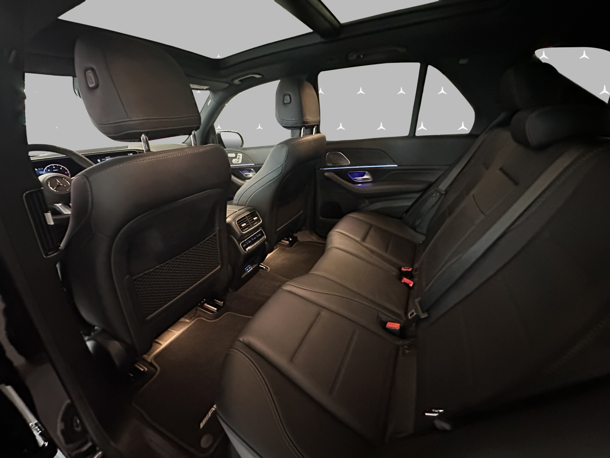 listing desktop thumbnail image 10