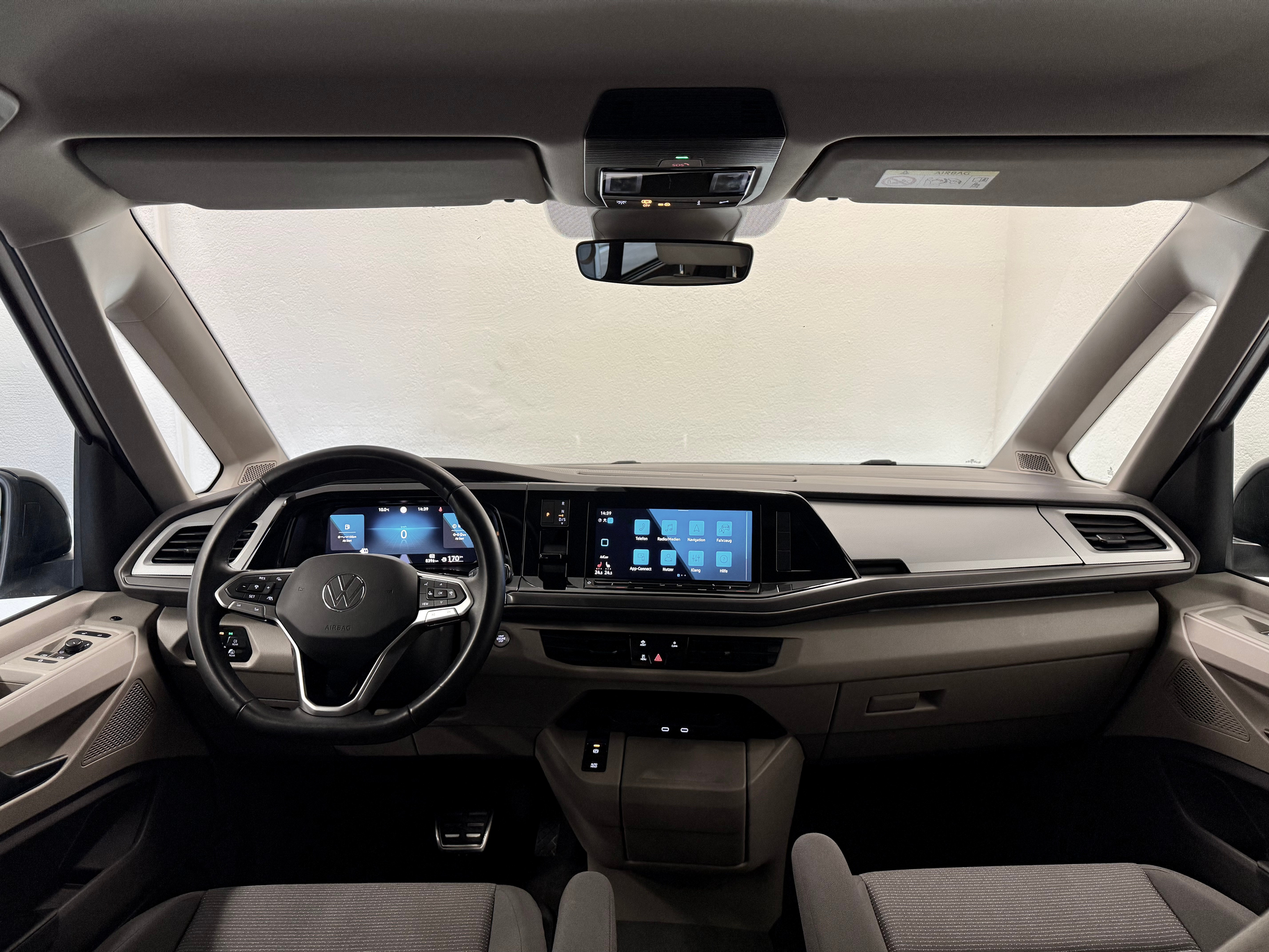 listing desktop thumbnail image 13