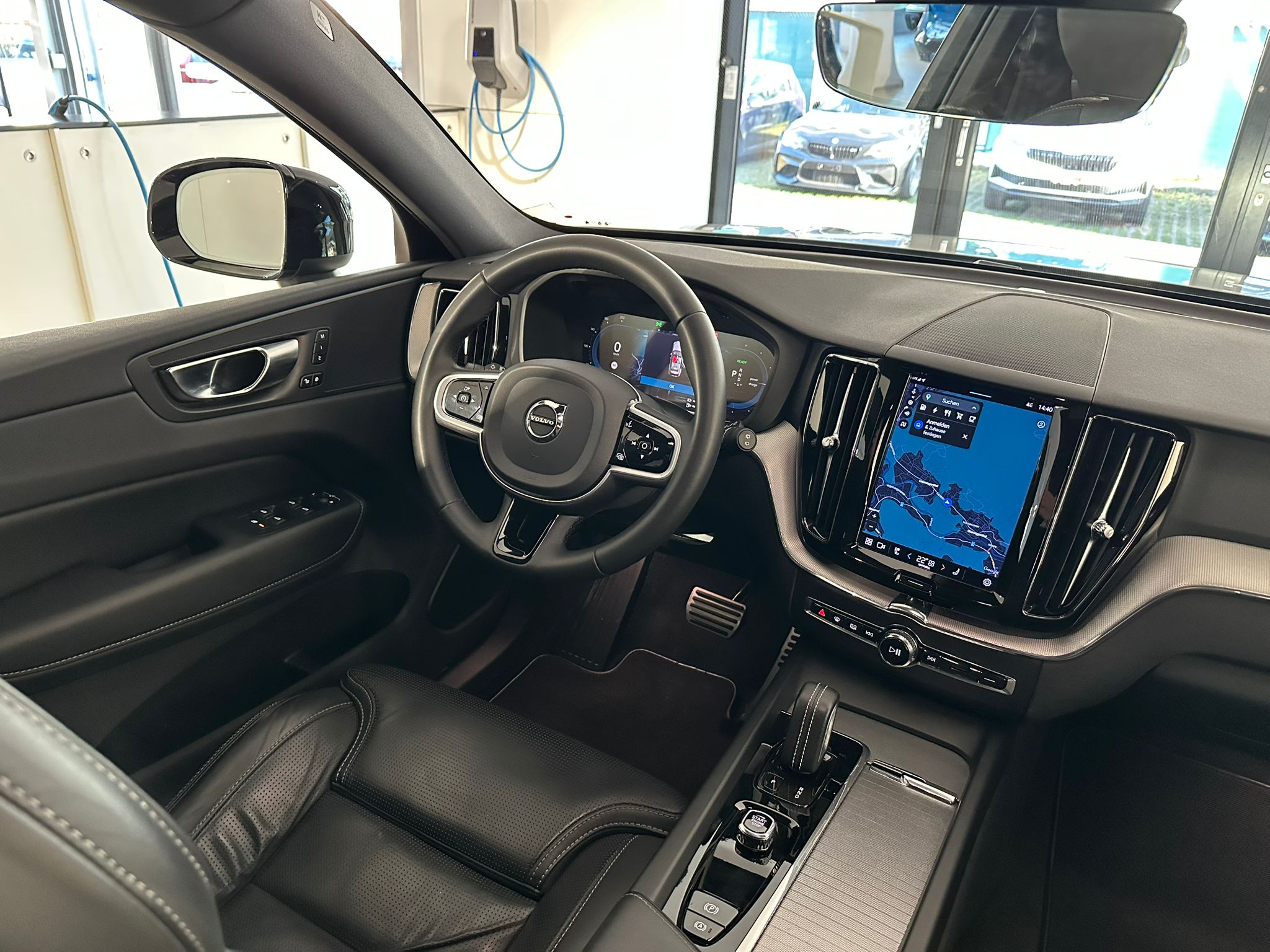 listing desktop thumbnail image 8