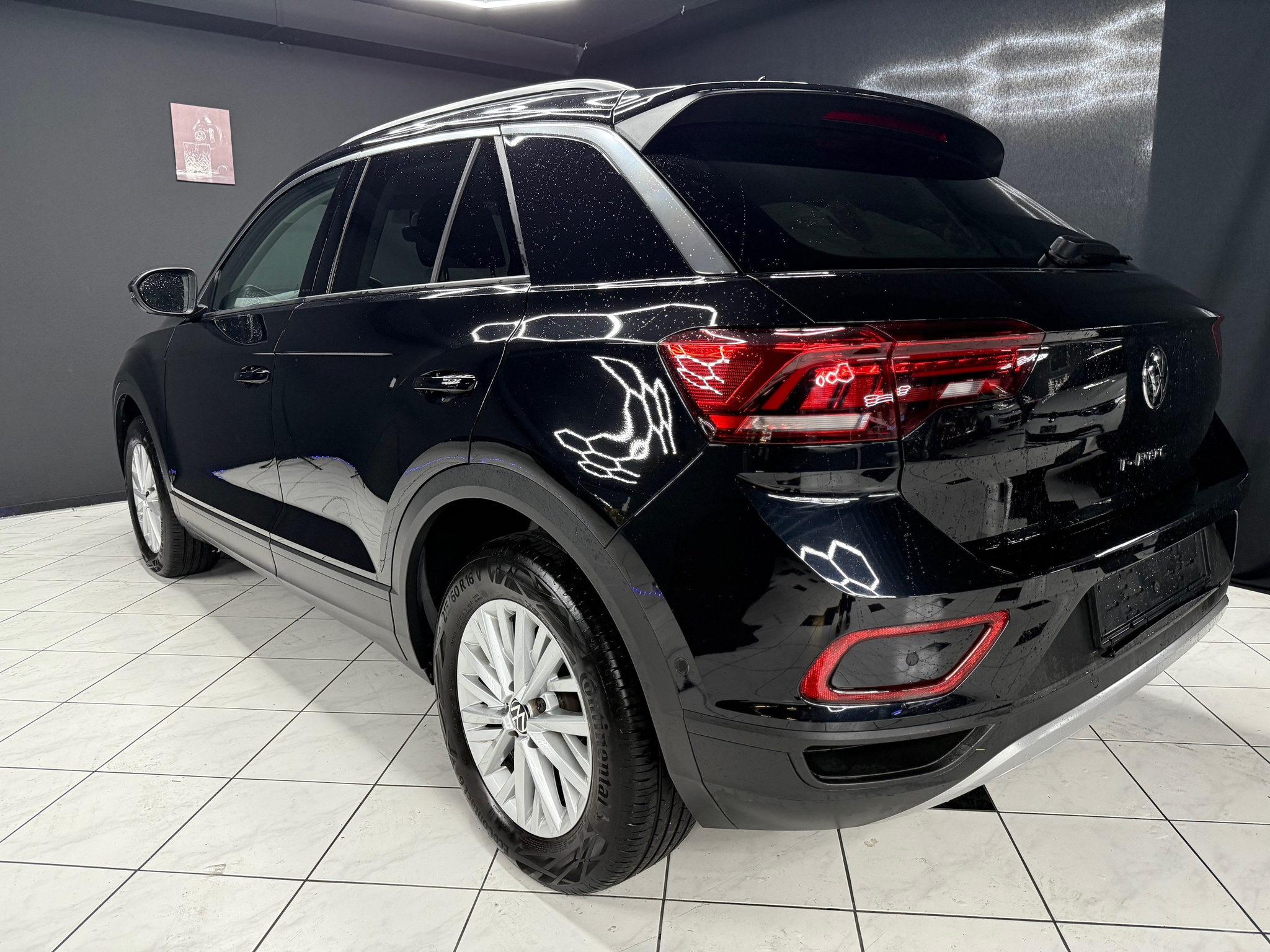 listing desktop thumbnail image 6