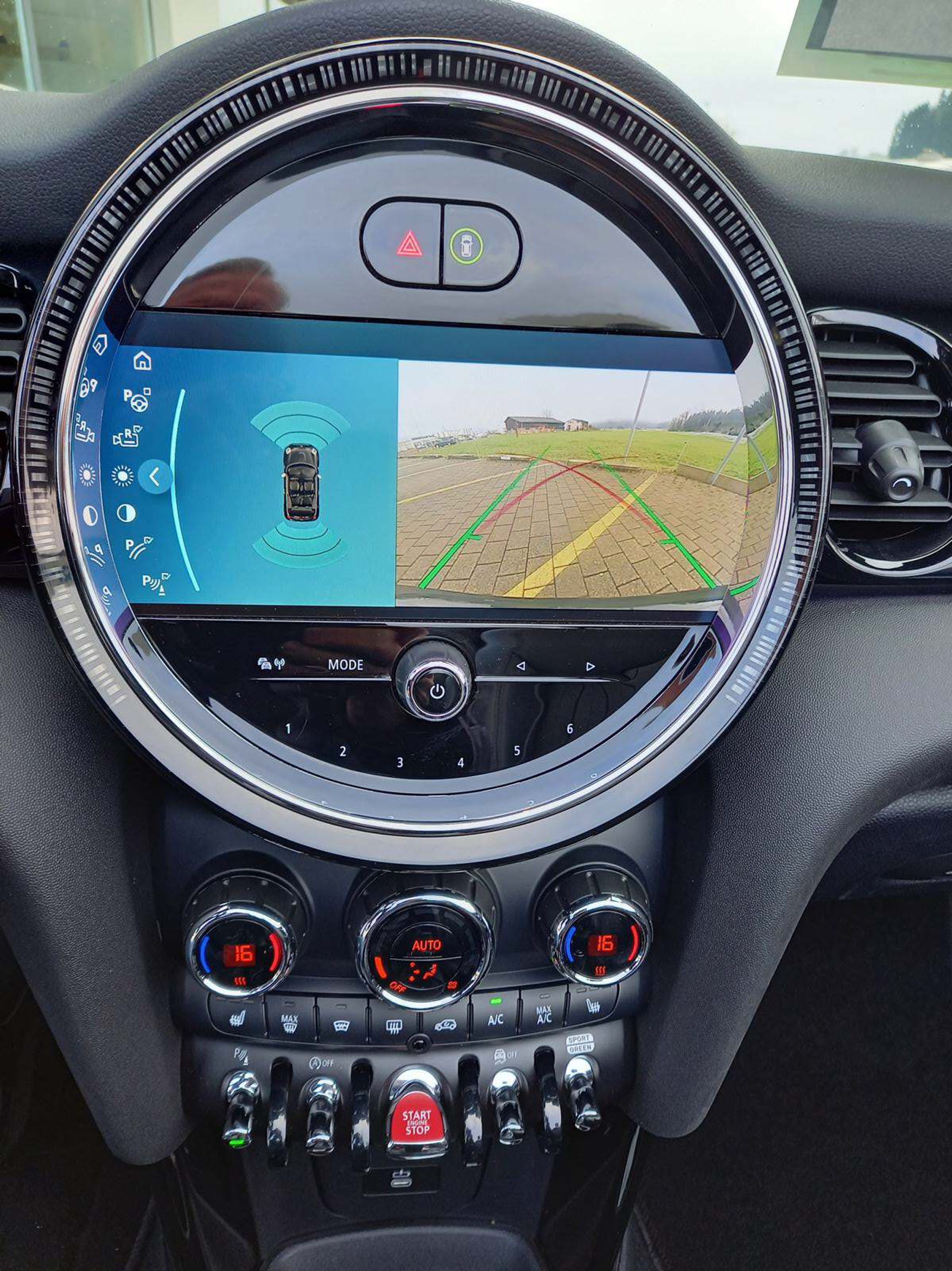 listing desktop thumbnail image 10