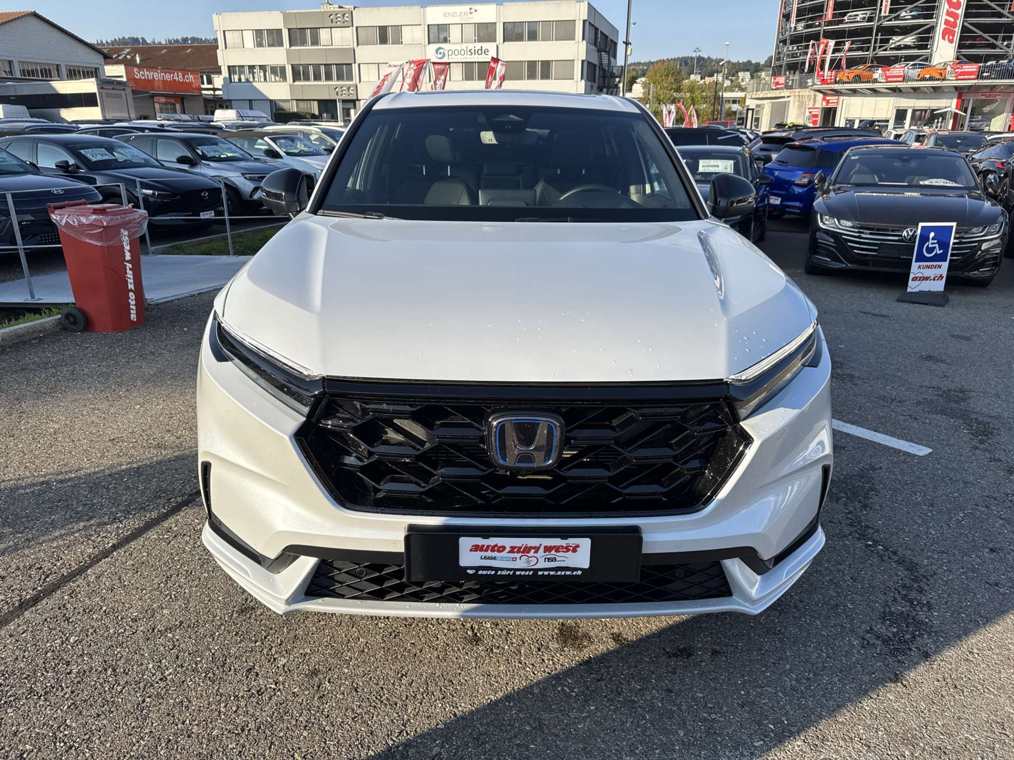 listing desktop thumbnail image 13