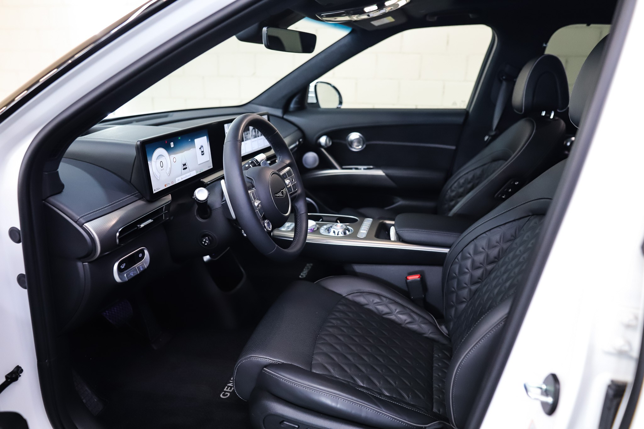 listing desktop thumbnail image 7