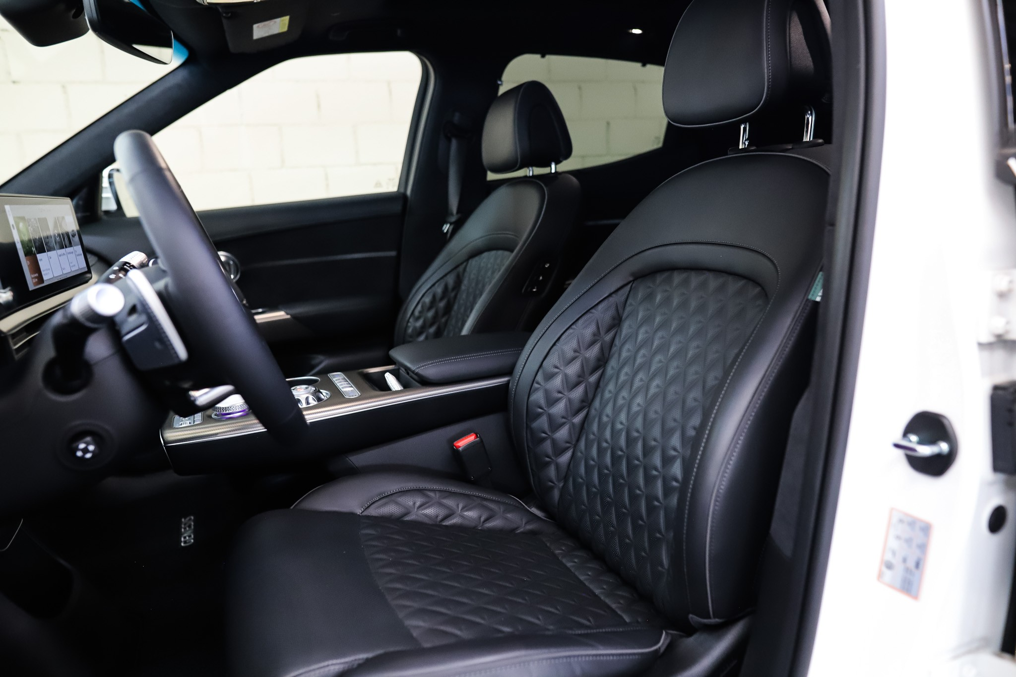 listing desktop thumbnail image 8