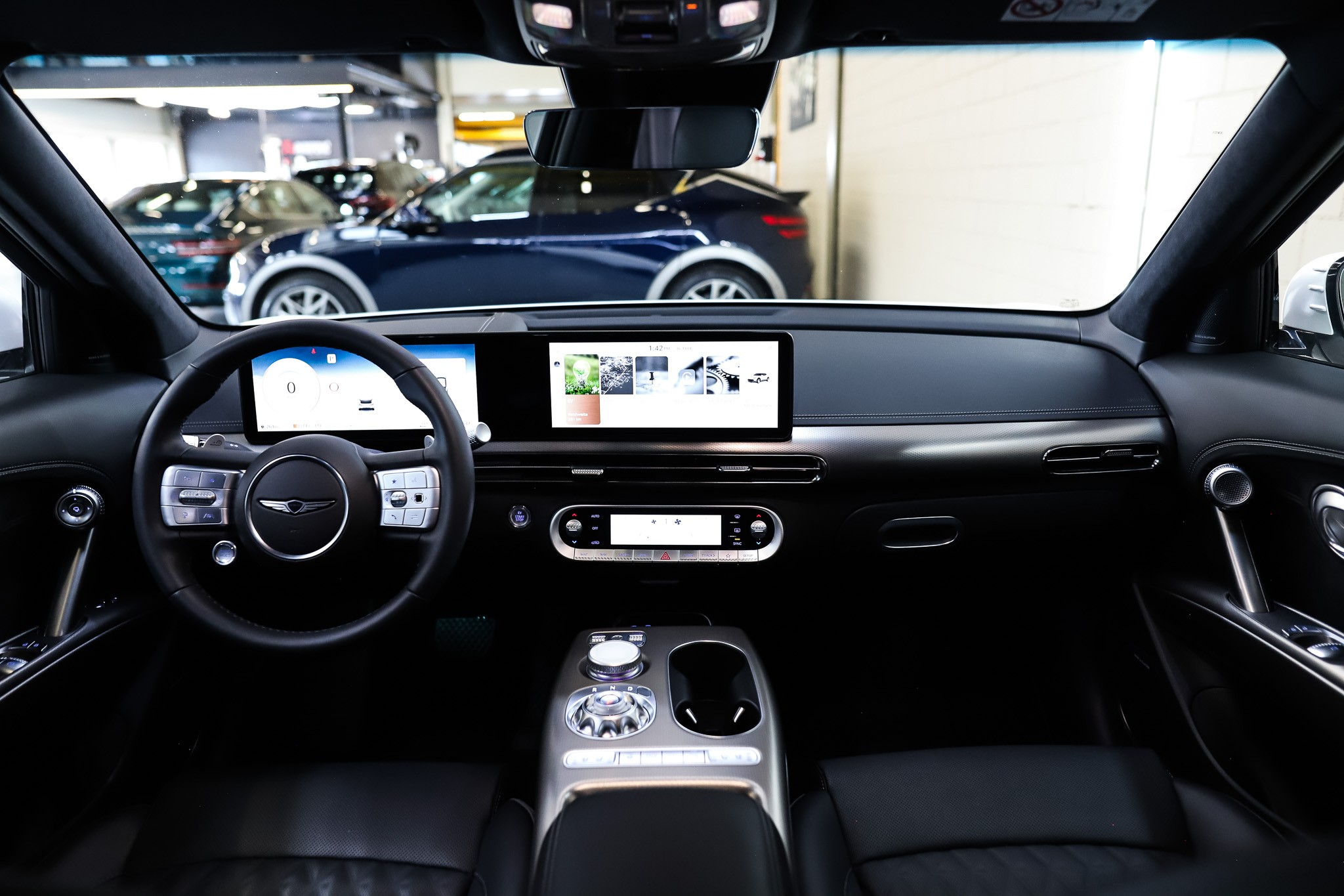 listing desktop thumbnail image 18