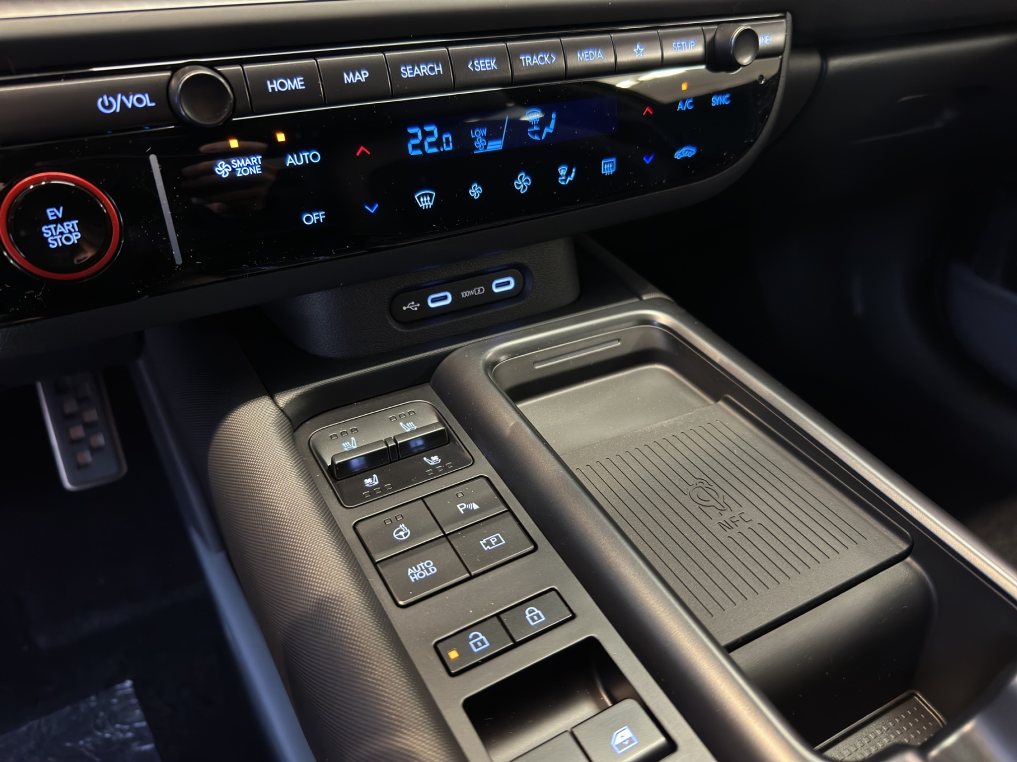 listing desktop thumbnail image 8