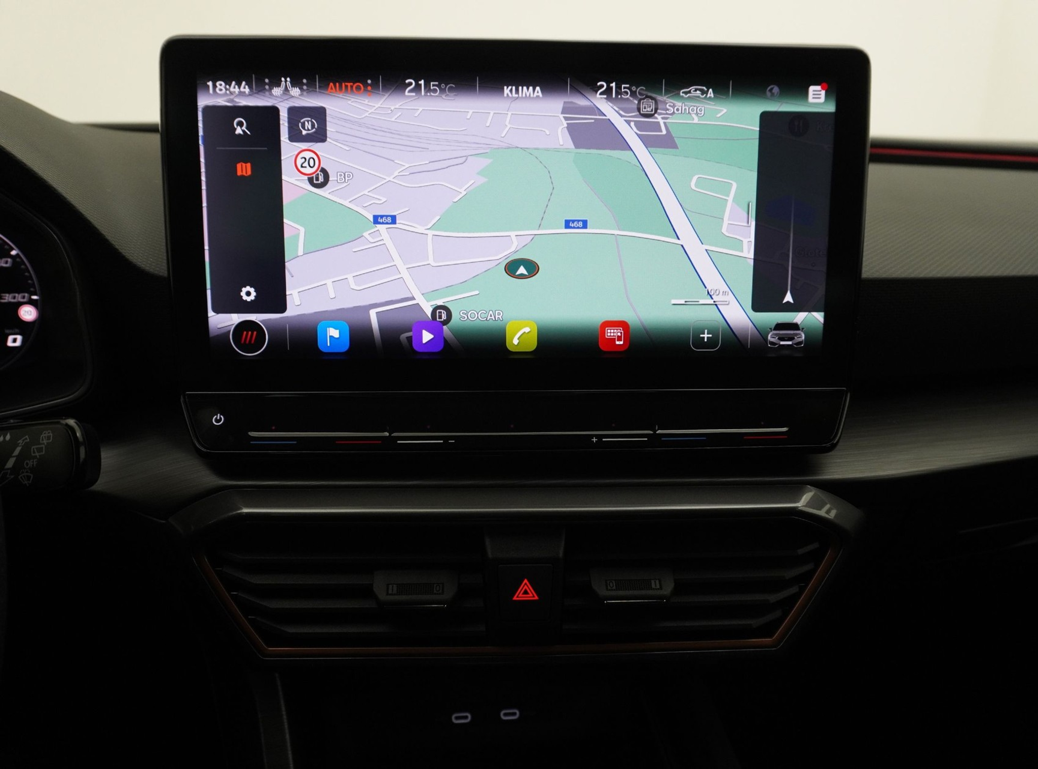 listing desktop thumbnail image 16