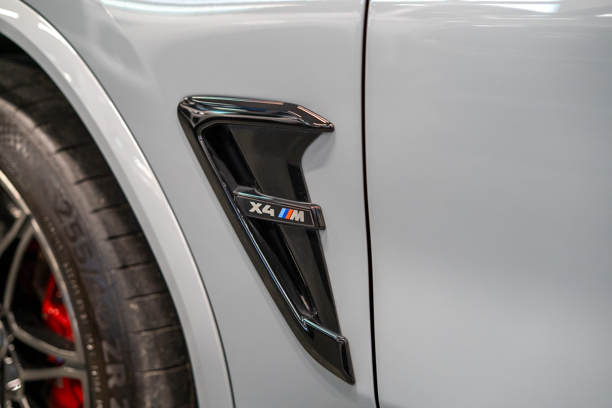 listing desktop thumbnail image 23