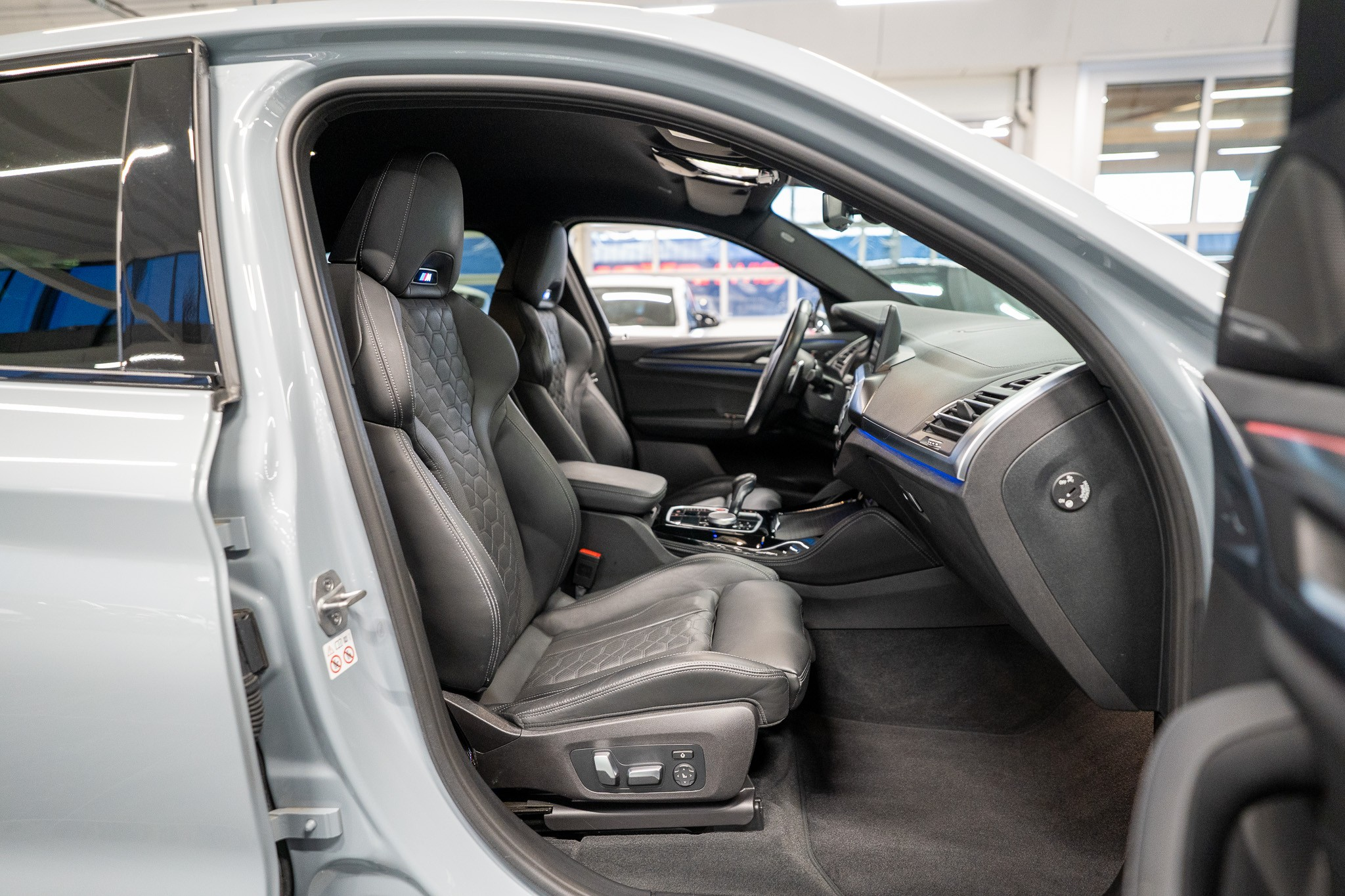 listing desktop thumbnail image 13