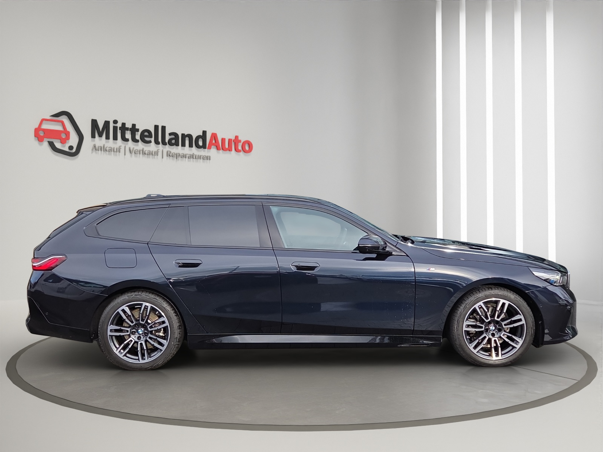 listing desktop thumbnail image 3