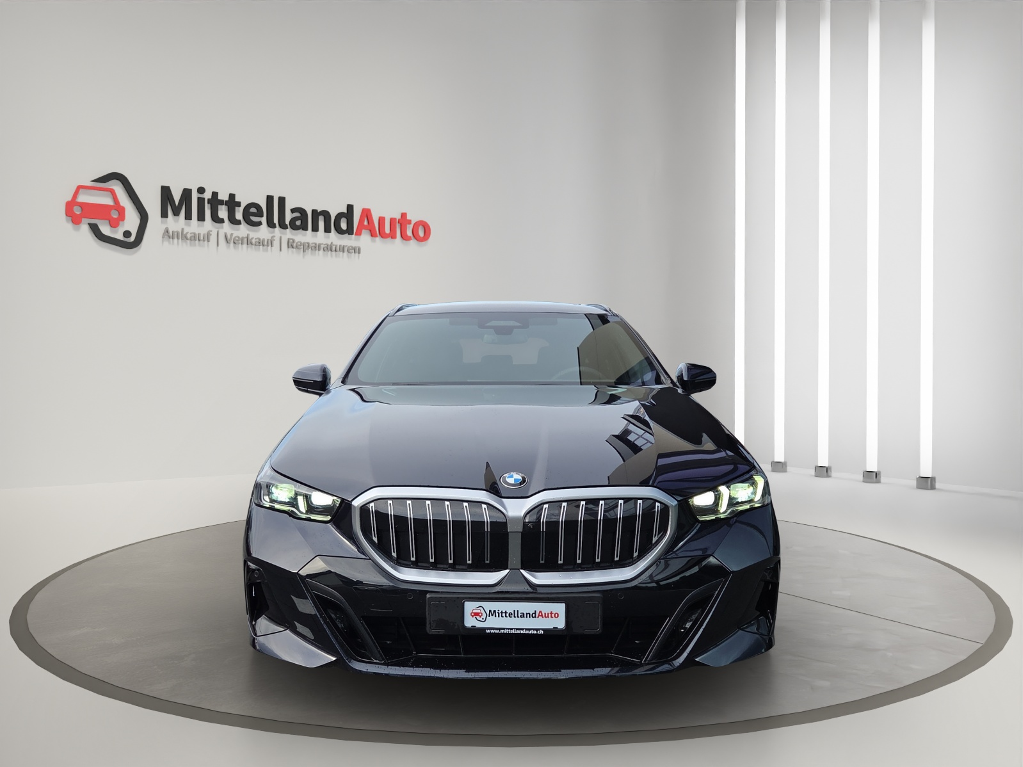 listing desktop thumbnail image 1