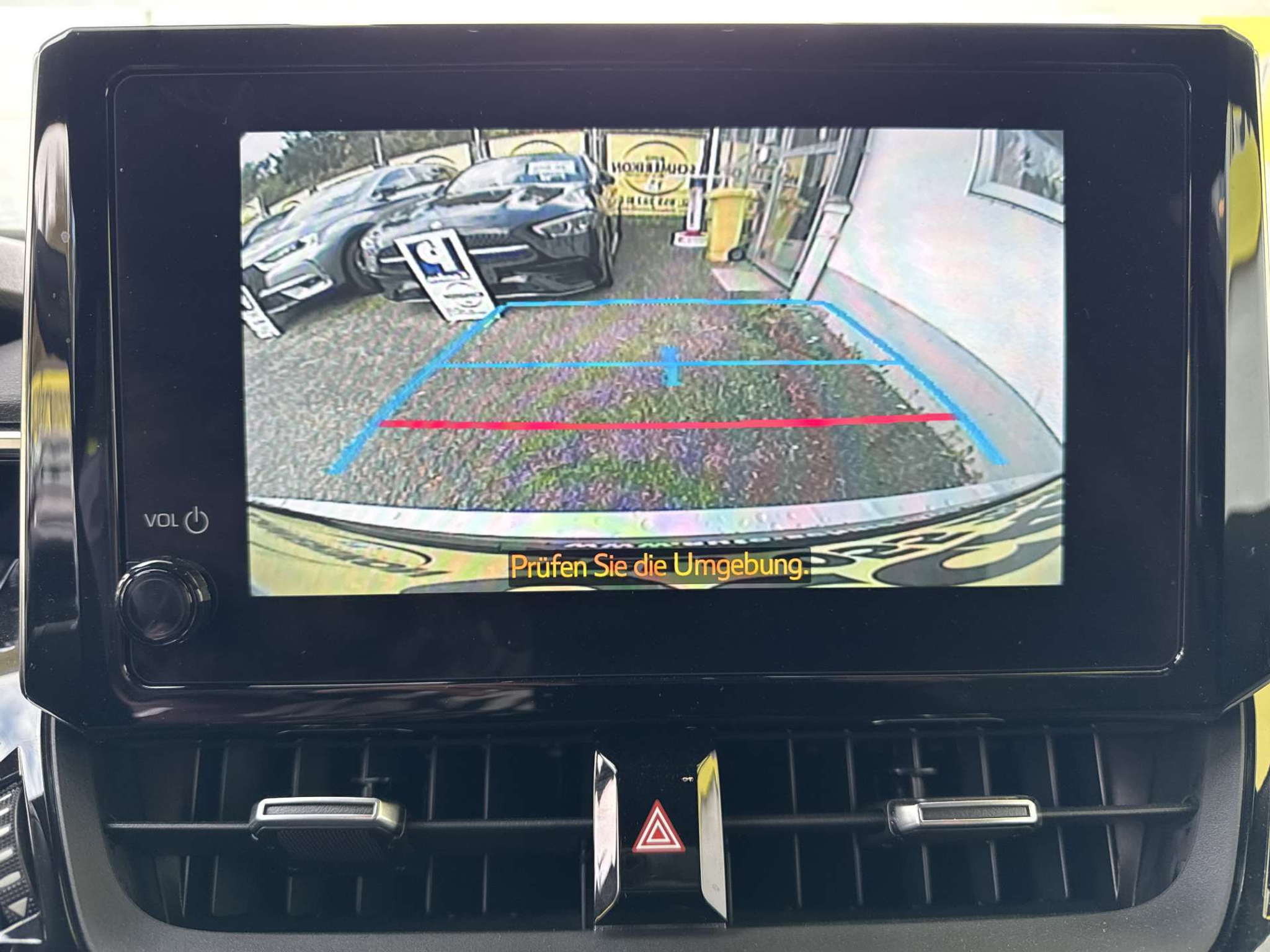 listing desktop thumbnail image 10