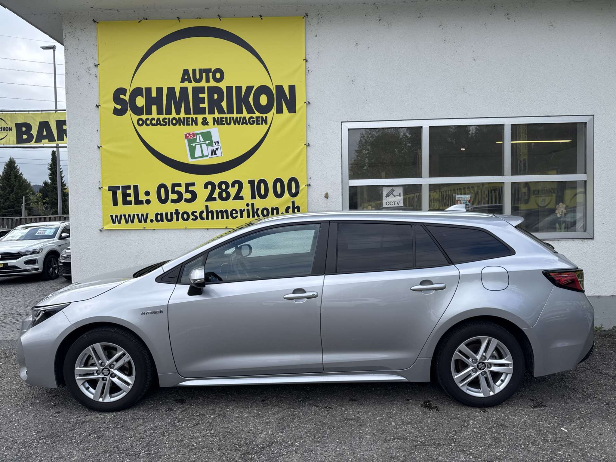 listing desktop thumbnail image 4